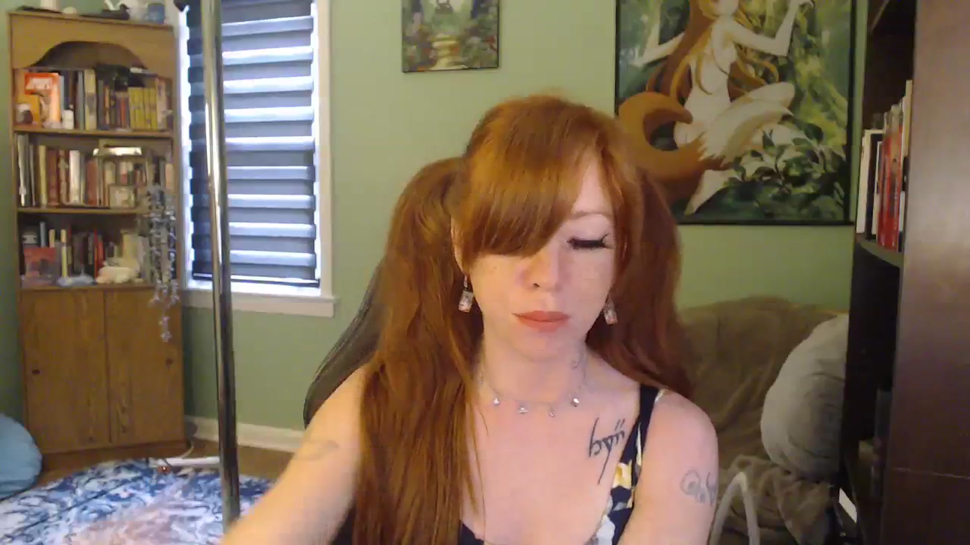 Gallery image thumbnail from AstraeaSiren's myfreecams stream on, 08/15/2023, 19:04 image 14 of 20