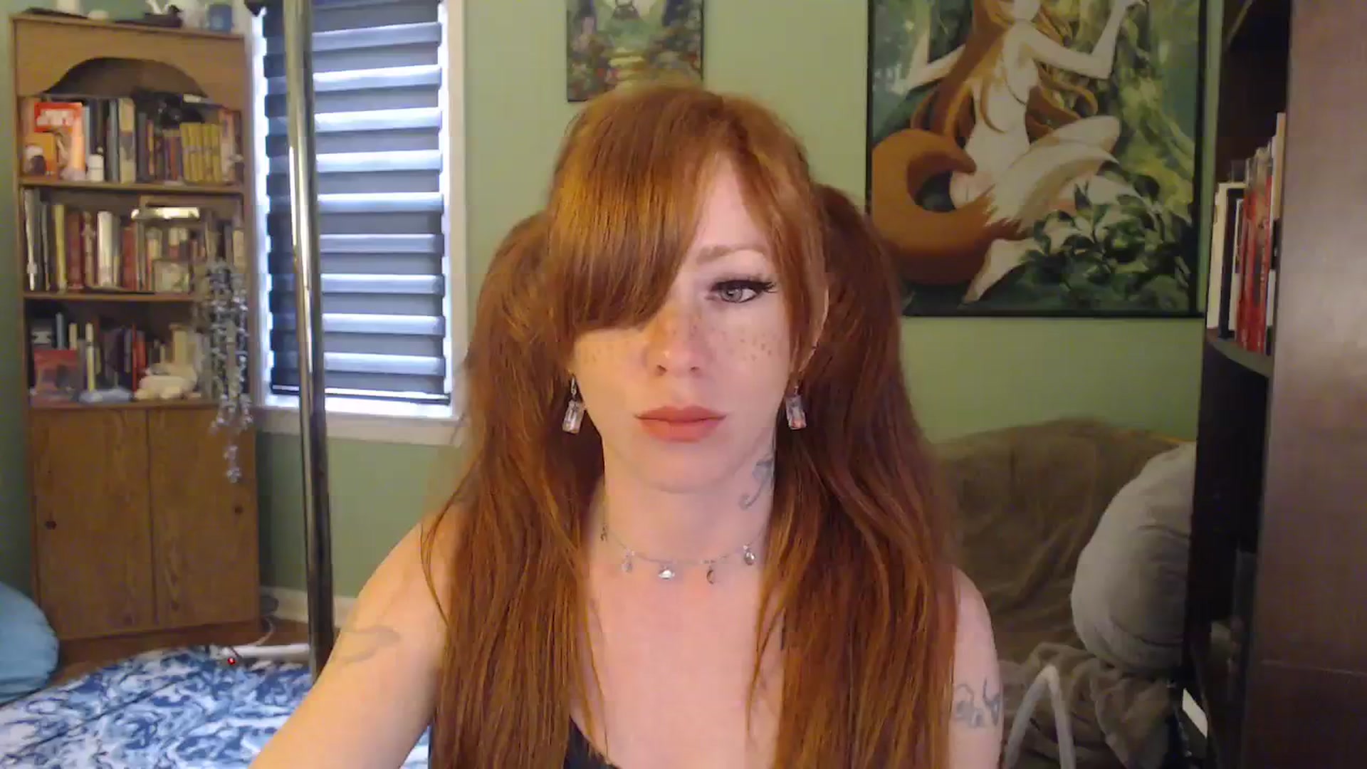 Gallery image thumbnail from AstraeaSiren's myfreecams stream on, 08/15/2023, 19:04 image 15 of 20