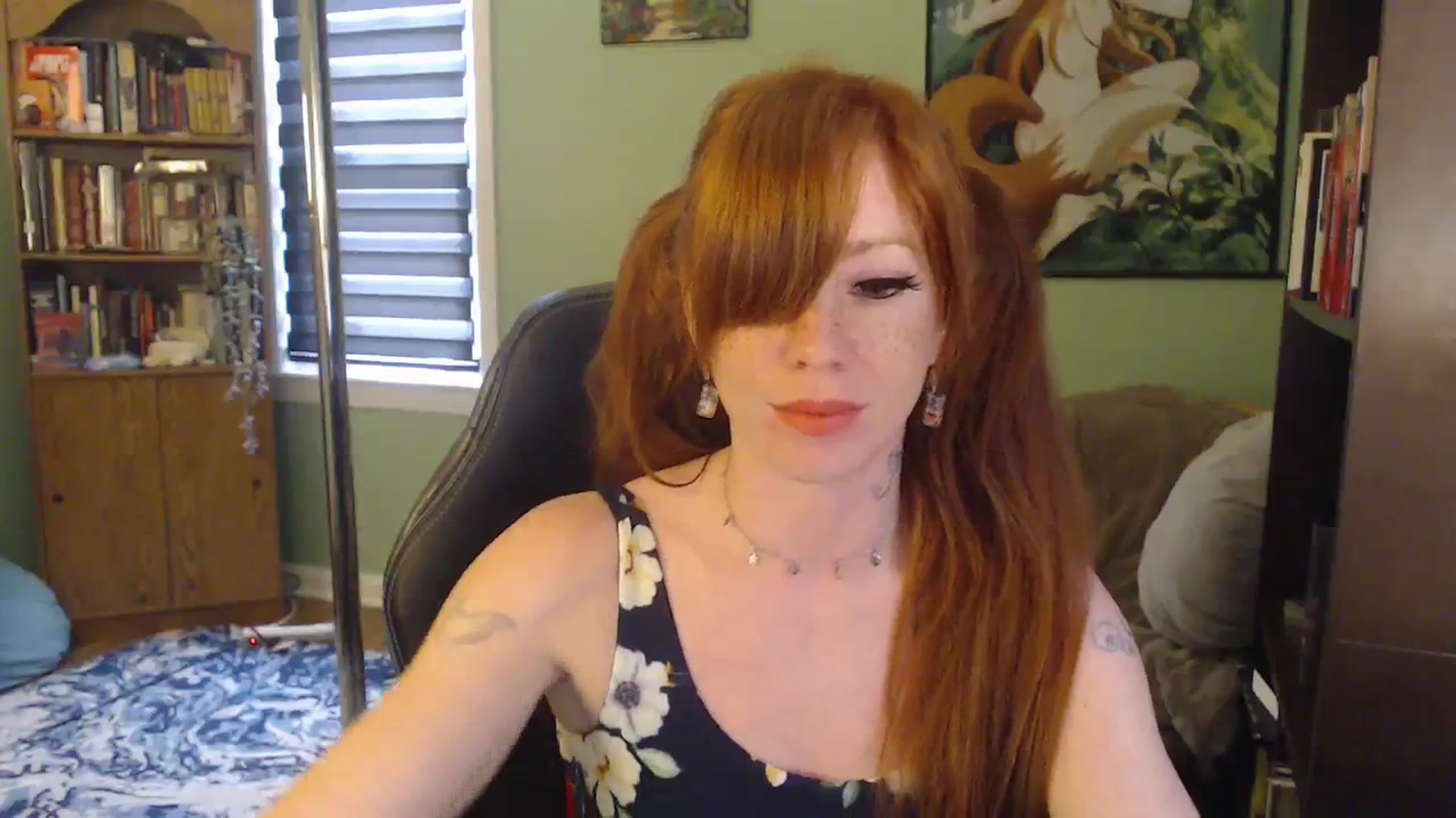 Gallery image thumbnail from AstraeaSiren's myfreecams stream on, 08/15/2023, 19:04 image 2 of 20