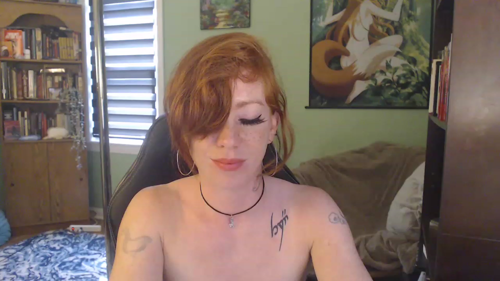 Gallery image thumbnail from AstraeaSiren's myfreecams stream on, 08/21/2023, 19:42 image 16 of 20