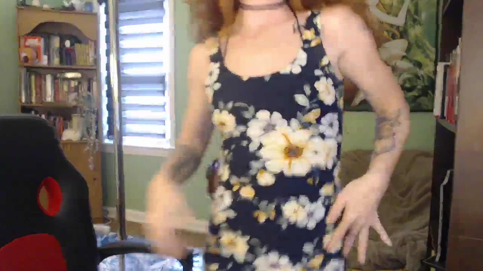 Gallery image thumbnail from AstraeaSiren's myfreecams stream on, 09/18/2023, 19:54 image 9 of 20