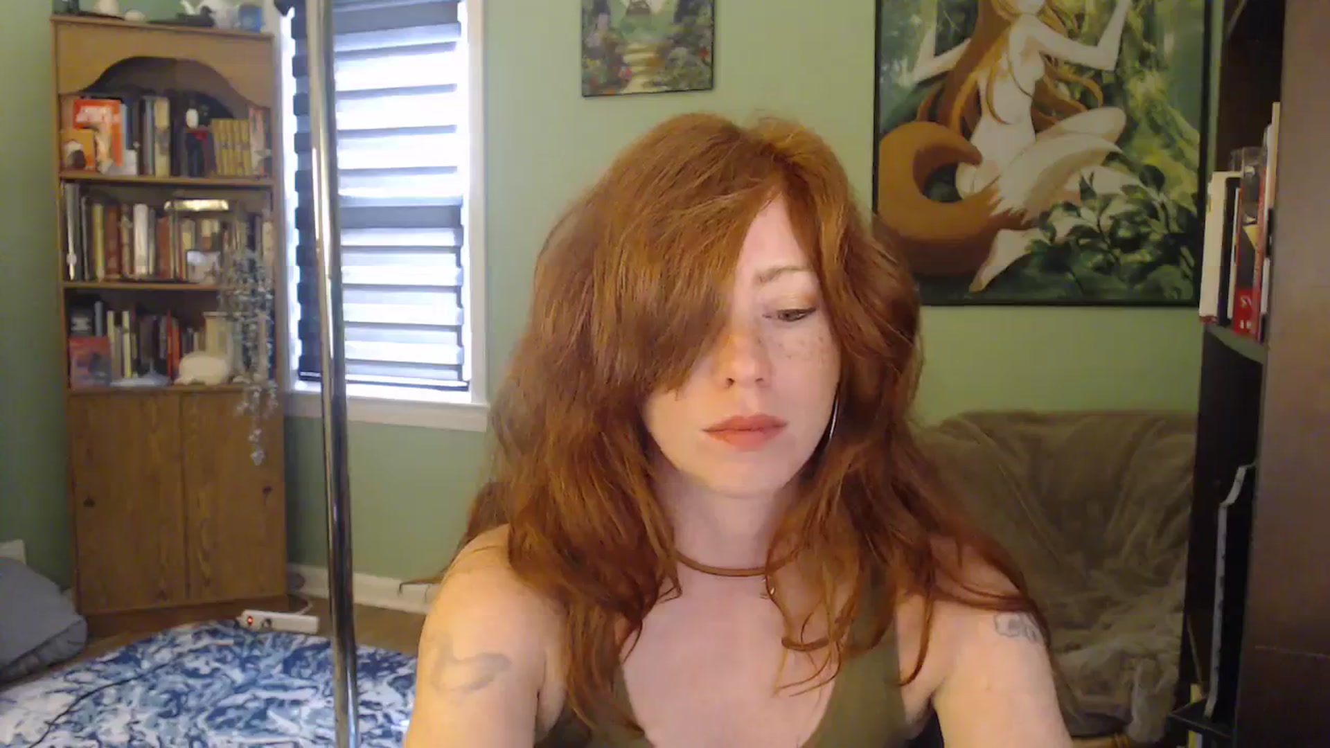 Gallery image thumbnail from AstraeaSiren's myfreecams stream on, 09/20/2023, 19:37 image 14 of 20