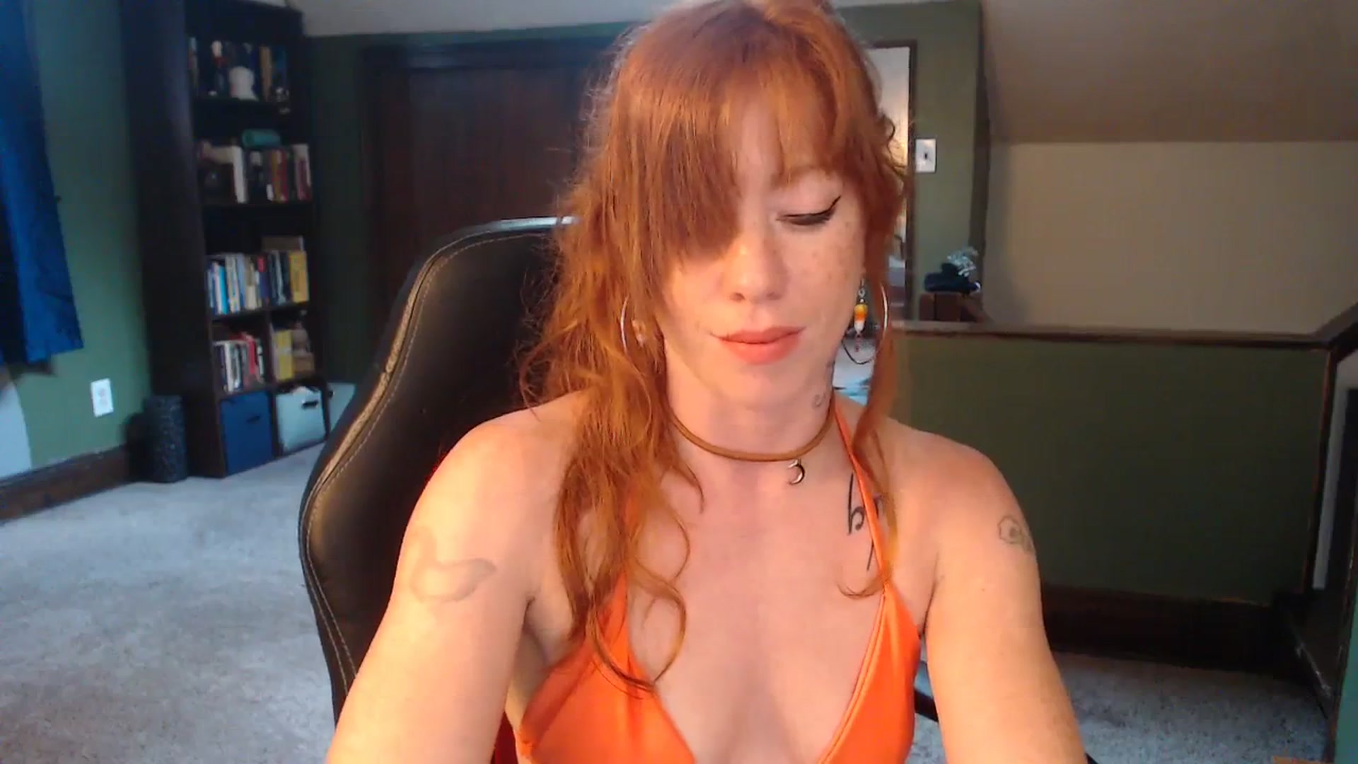 Gallery image thumbnail from AstraeaSiren's myfreecams stream on, 10/31/2023, 19:56 image 18 of 20
