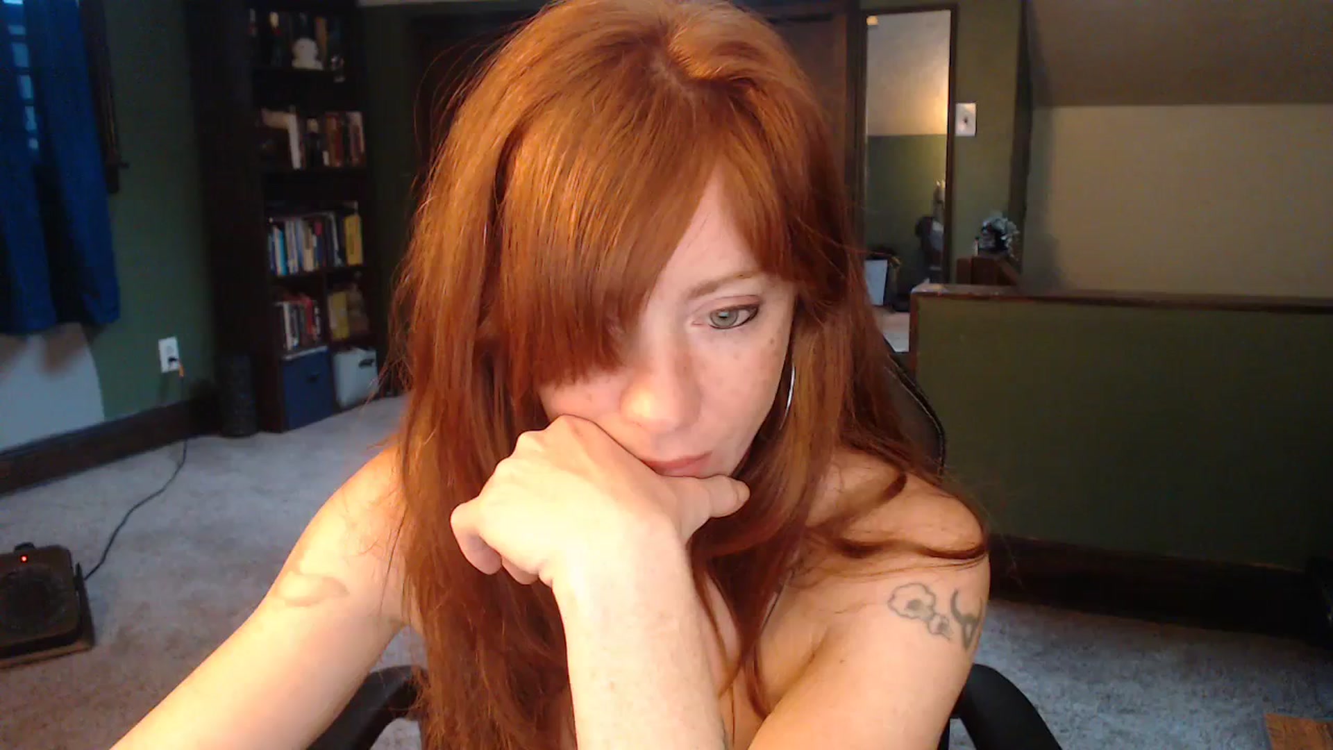 Gallery image thumbnail from AstraeaSiren's myfreecams stream on, 11/07/2023, 20:53 image 14 of 20