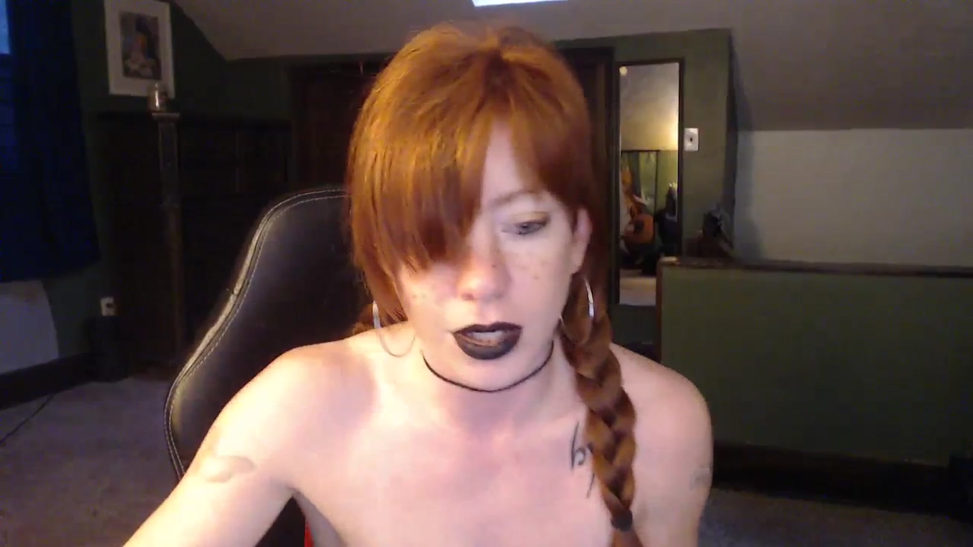 Gallery image thumbnail from AstraeaSiren's myfreecams stream on, 11/17/2023, 19:50 image 2 of 20