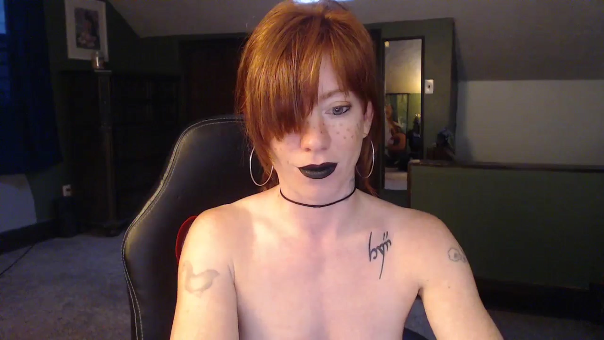 Gallery image thumbnail from AstraeaSiren's myfreecams stream on, 11/17/2023, 19:50 image 3 of 20