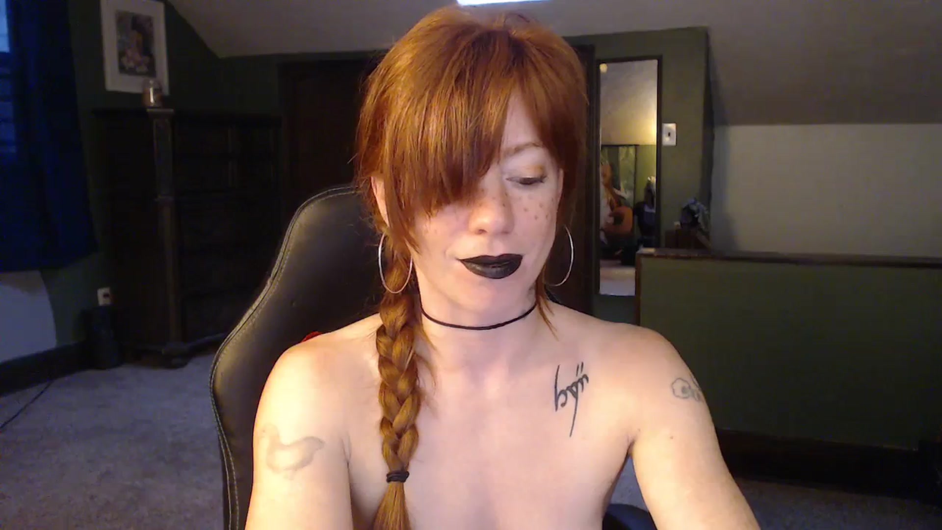Gallery image thumbnail from AstraeaSiren's myfreecams stream on, 11/17/2023, 19:50 image 19 of 20