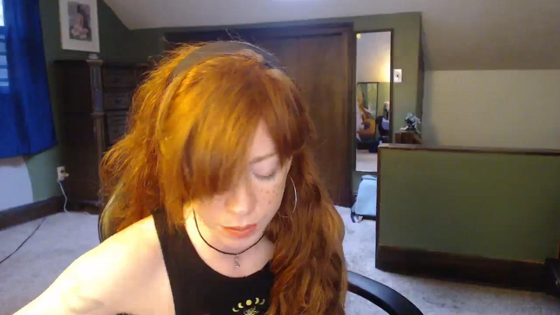Gallery image thumbnail from AstraeaSiren's myfreecams stream on, 11/20/2023, 20:54 image 17 of 20