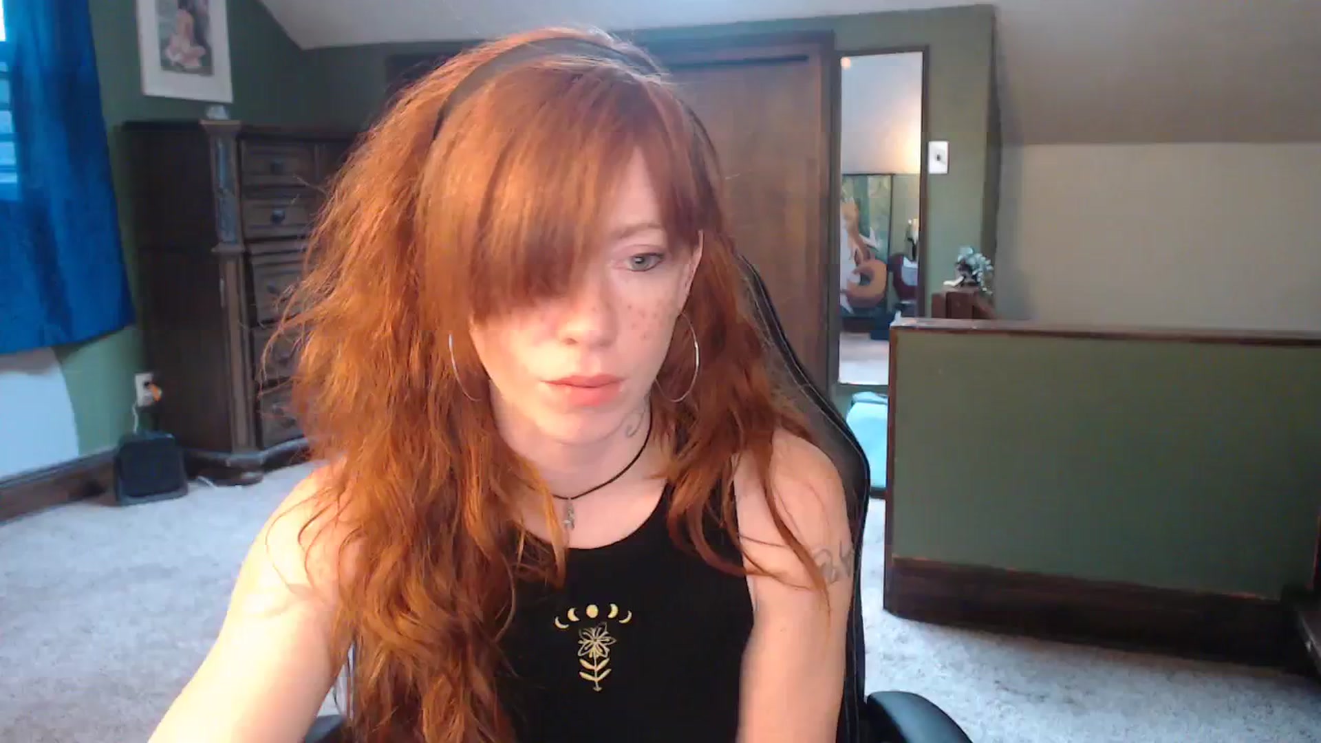 Gallery image thumbnail from AstraeaSiren's myfreecams stream on, 11/20/2023, 20:54 image 3 of 20