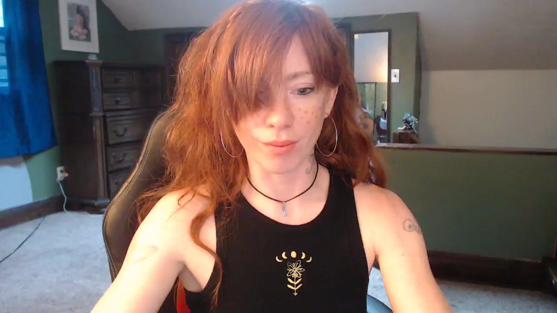 Gallery image thumbnail from AstraeaSiren's myfreecams stream on, 11/20/2023, 20:54 image 12 of 20