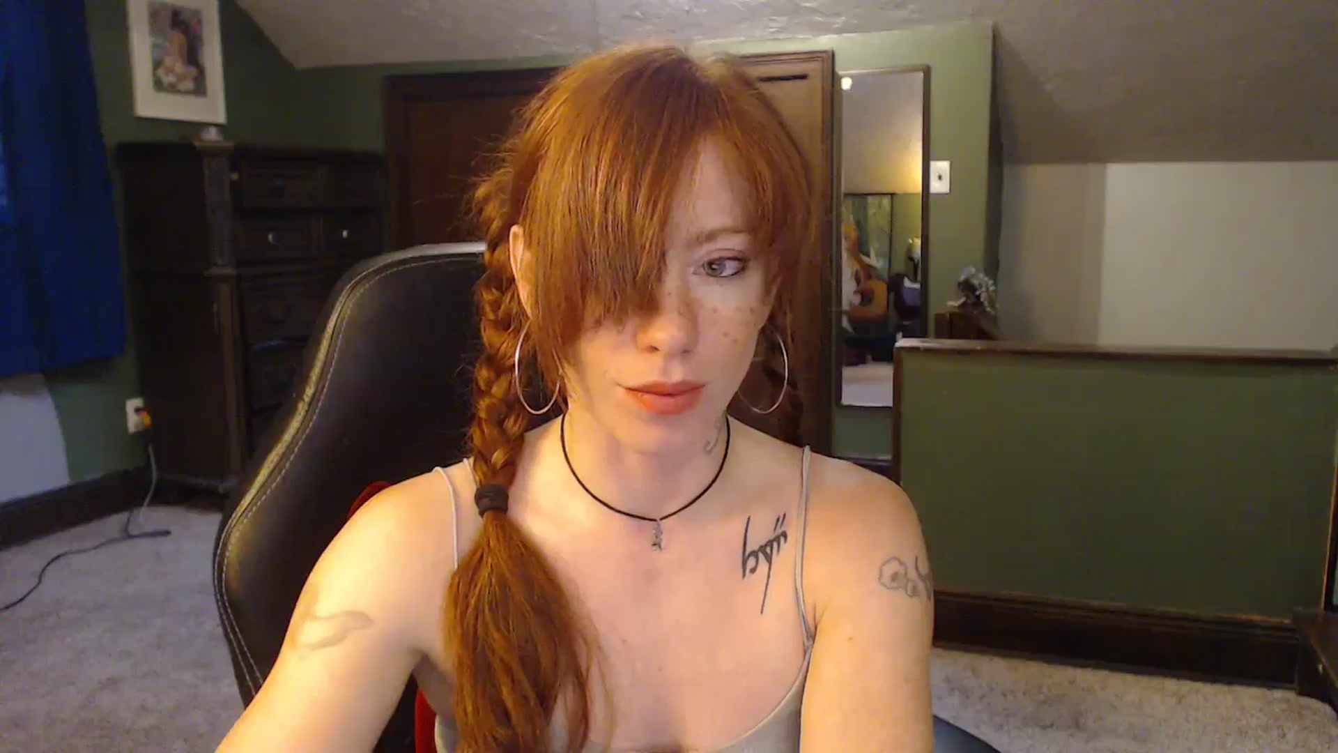 Gallery image thumbnail from AstraeaSiren's myfreecams stream on, 11/22/2023, 20:16 image 2 of 20
