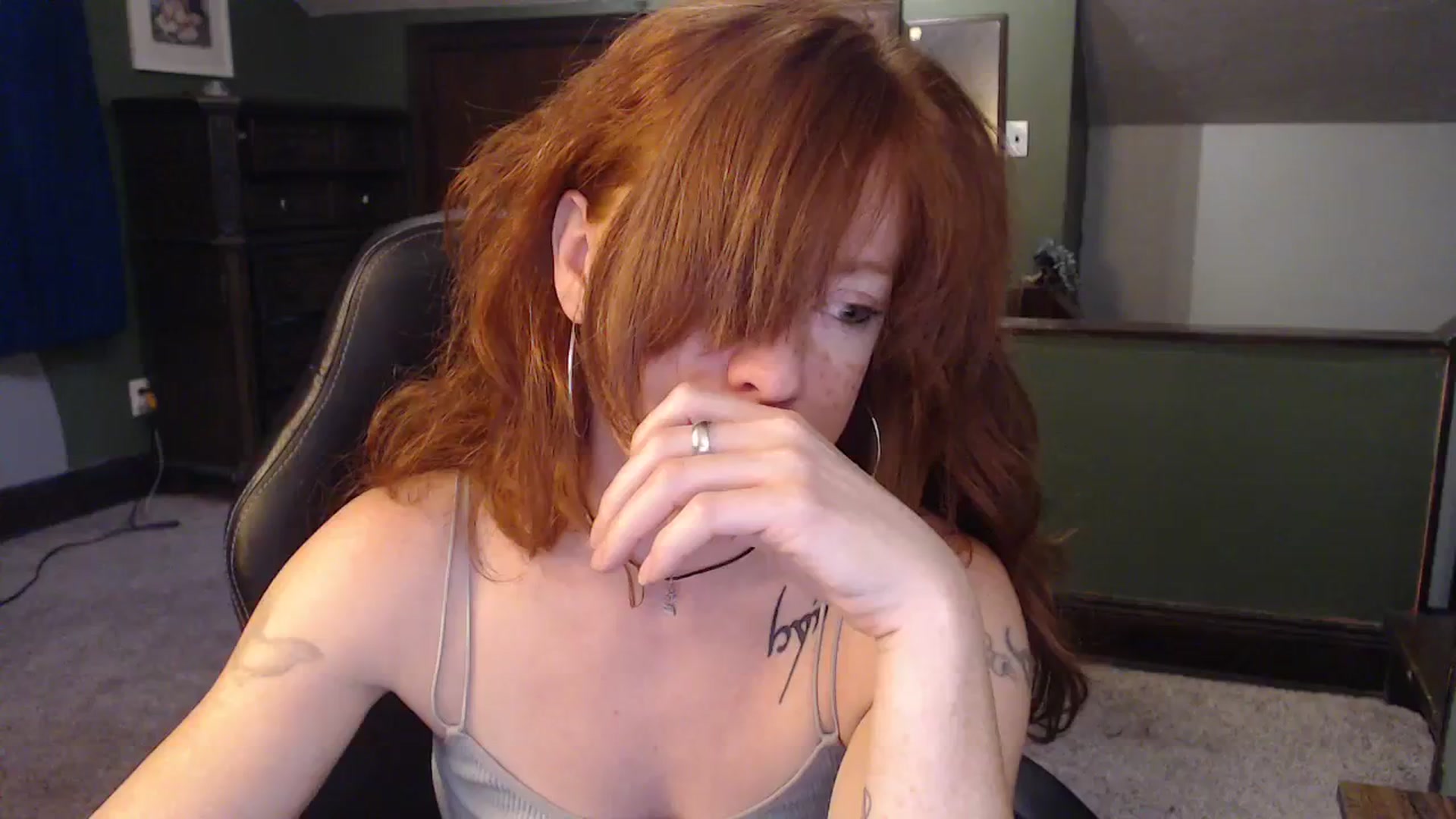 Gallery image thumbnail from AstraeaSiren's myfreecams stream on, 11/22/2023, 21:34 image 1 of 20