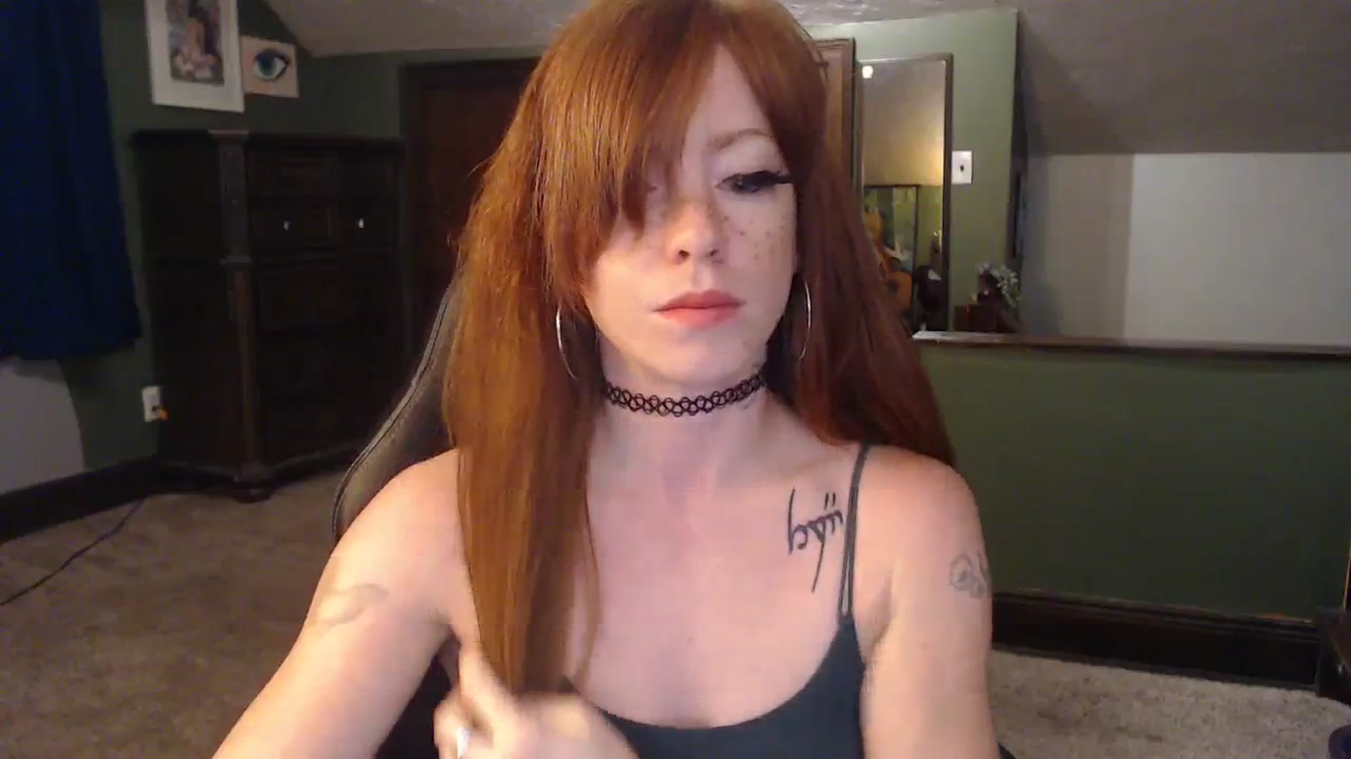 Gallery image thumbnail from AstraeaSiren's myfreecams stream on, 11/25/2023, 05:19 image 18 of 20