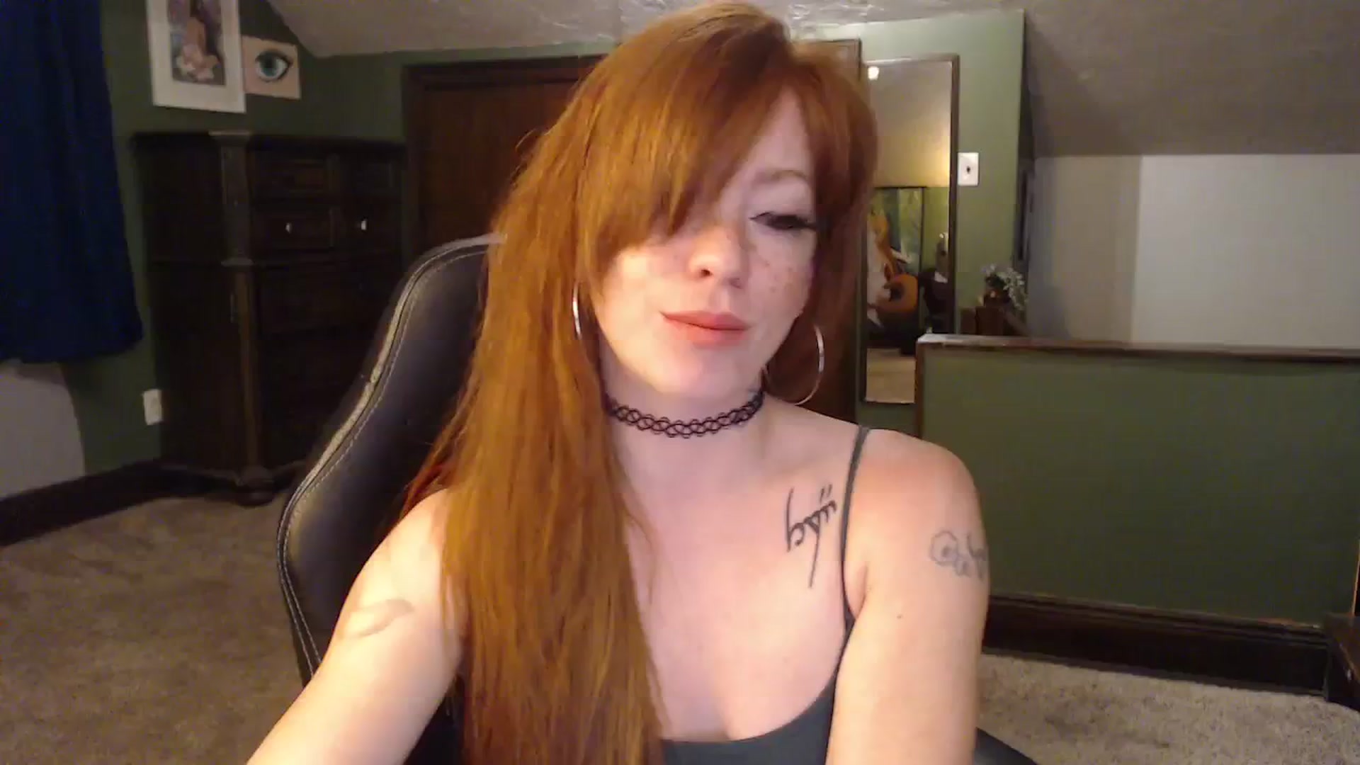 Gallery image thumbnail from AstraeaSiren's myfreecams stream on, 11/25/2023, 05:19 image 1 of 20