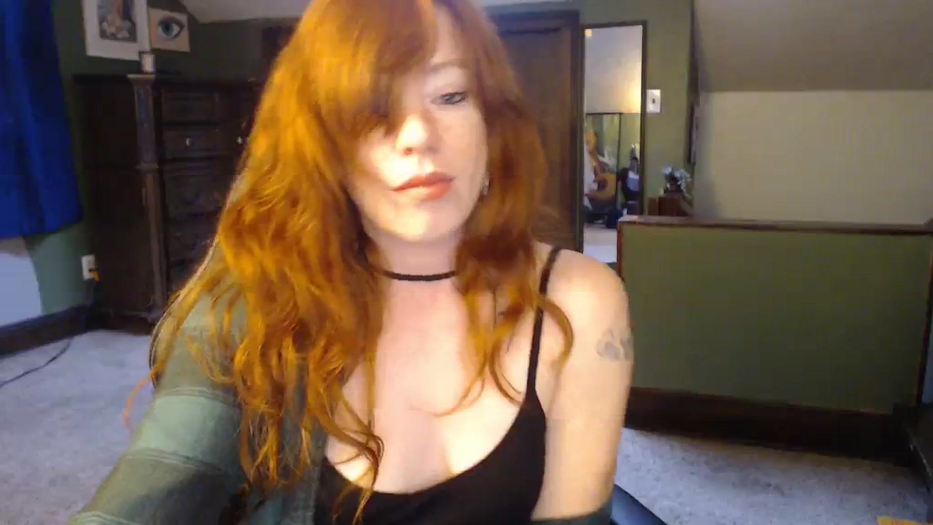 Gallery image thumbnail from AstraeaSiren's myfreecams stream on, 12/01/2023, 21:15 image 16 of 20