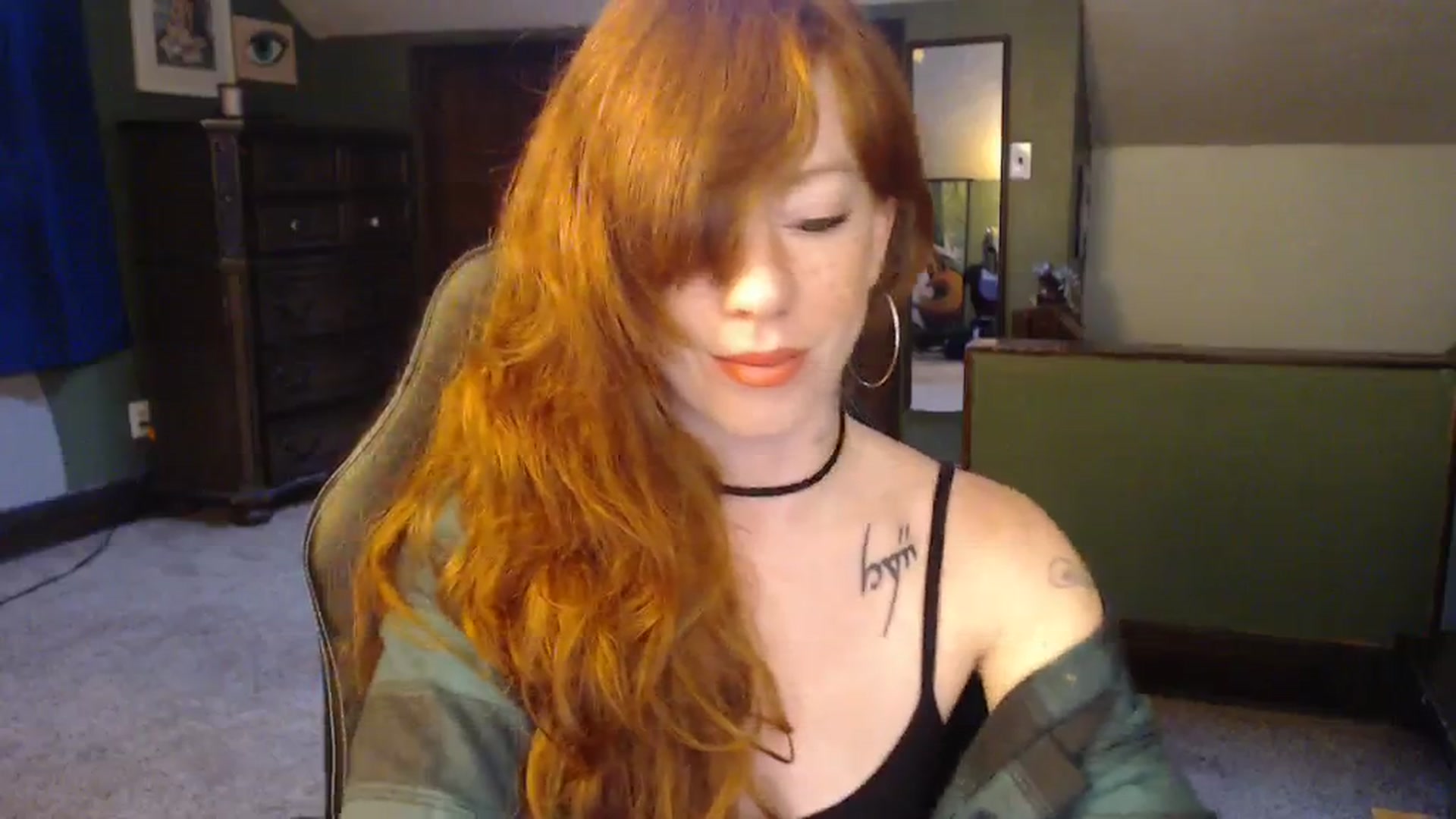 Gallery image thumbnail from AstraeaSiren's myfreecams stream on, 12/01/2023, 21:15 image 12 of 20