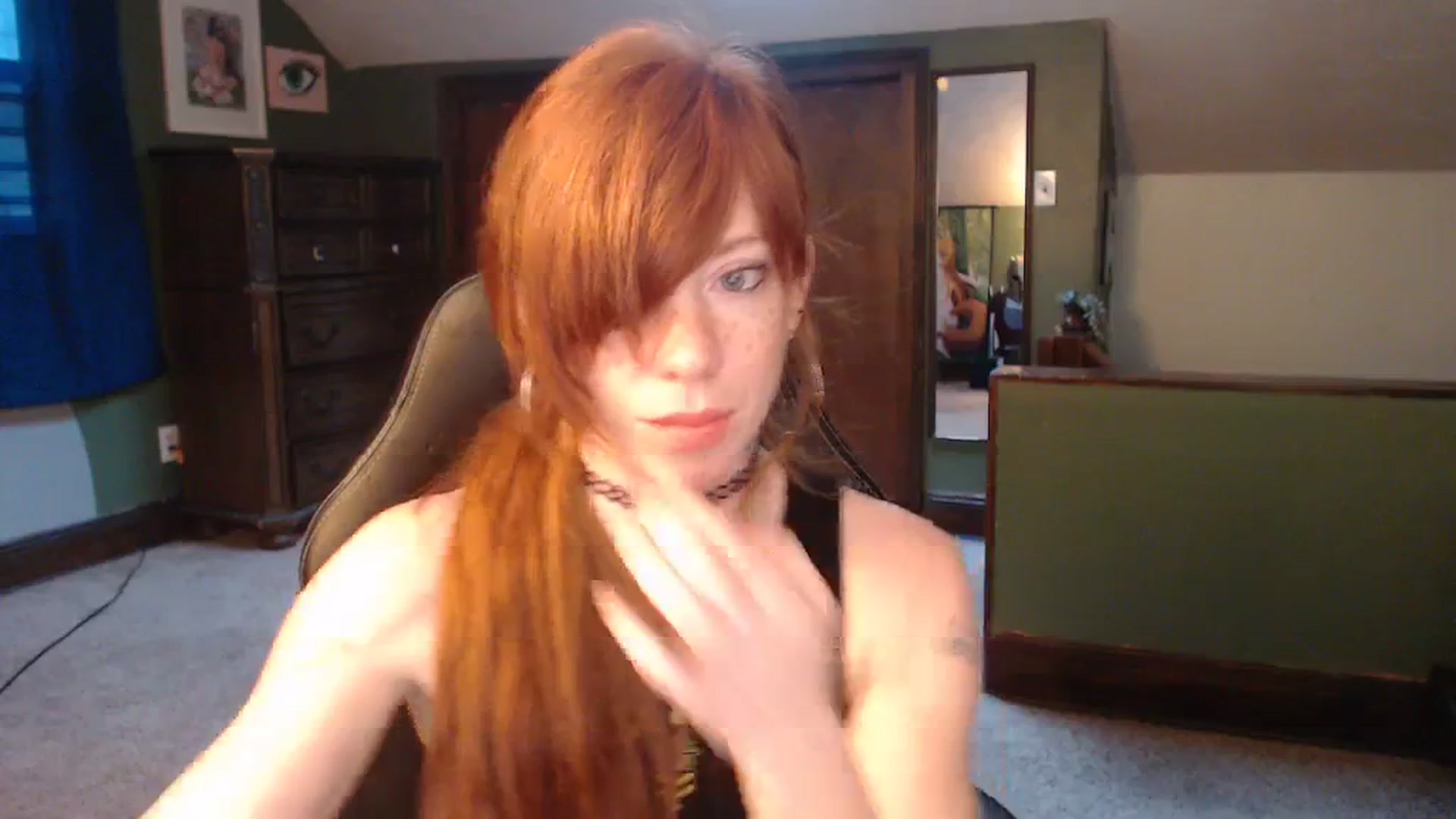 Gallery image thumbnail from AstraeaSiren's myfreecams stream on, 12/04/2023, 21:28 image 5 of 20