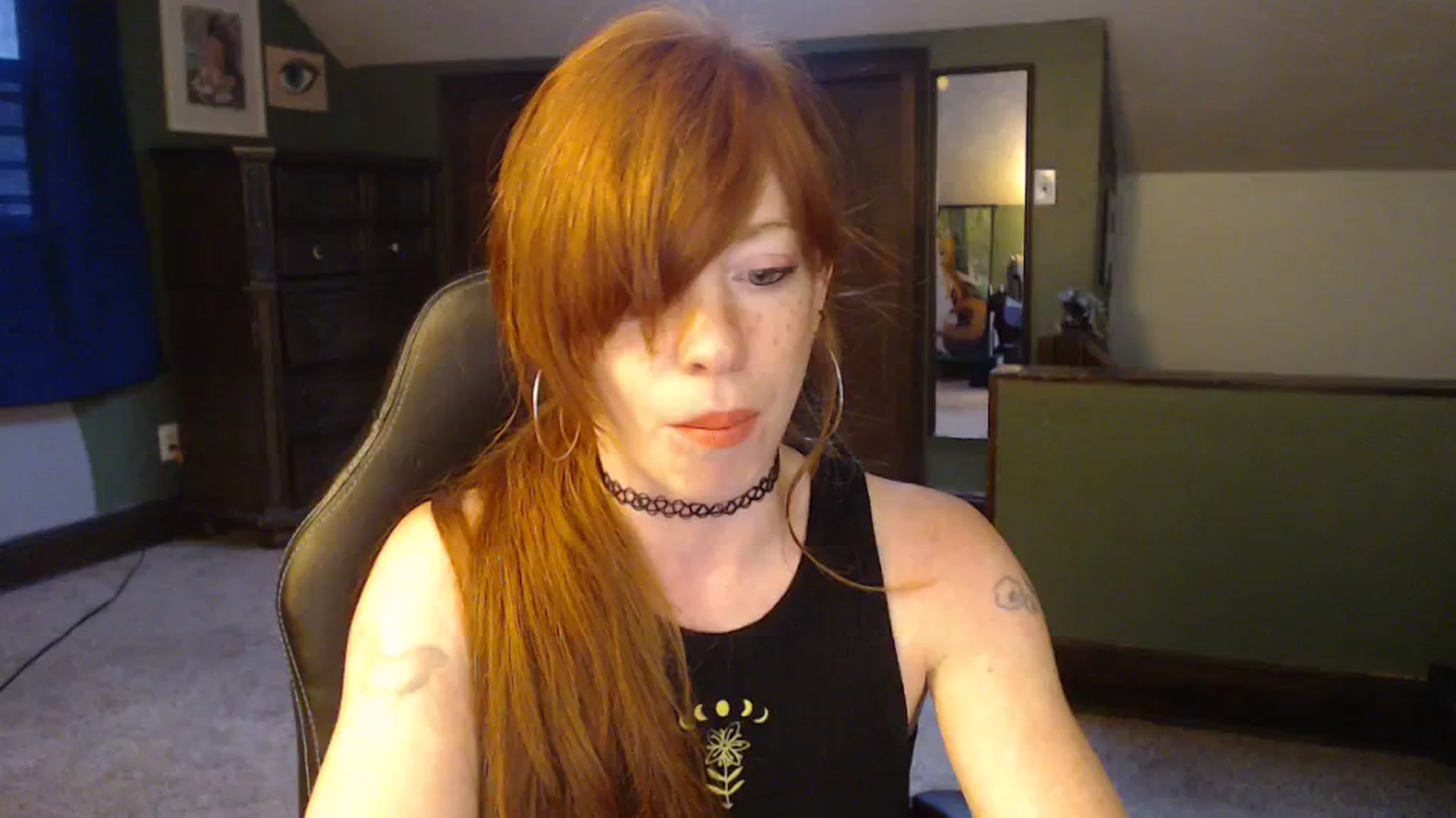 Gallery image thumbnail from AstraeaSiren's myfreecams stream on, 12/04/2023, 21:28 image 6 of 20