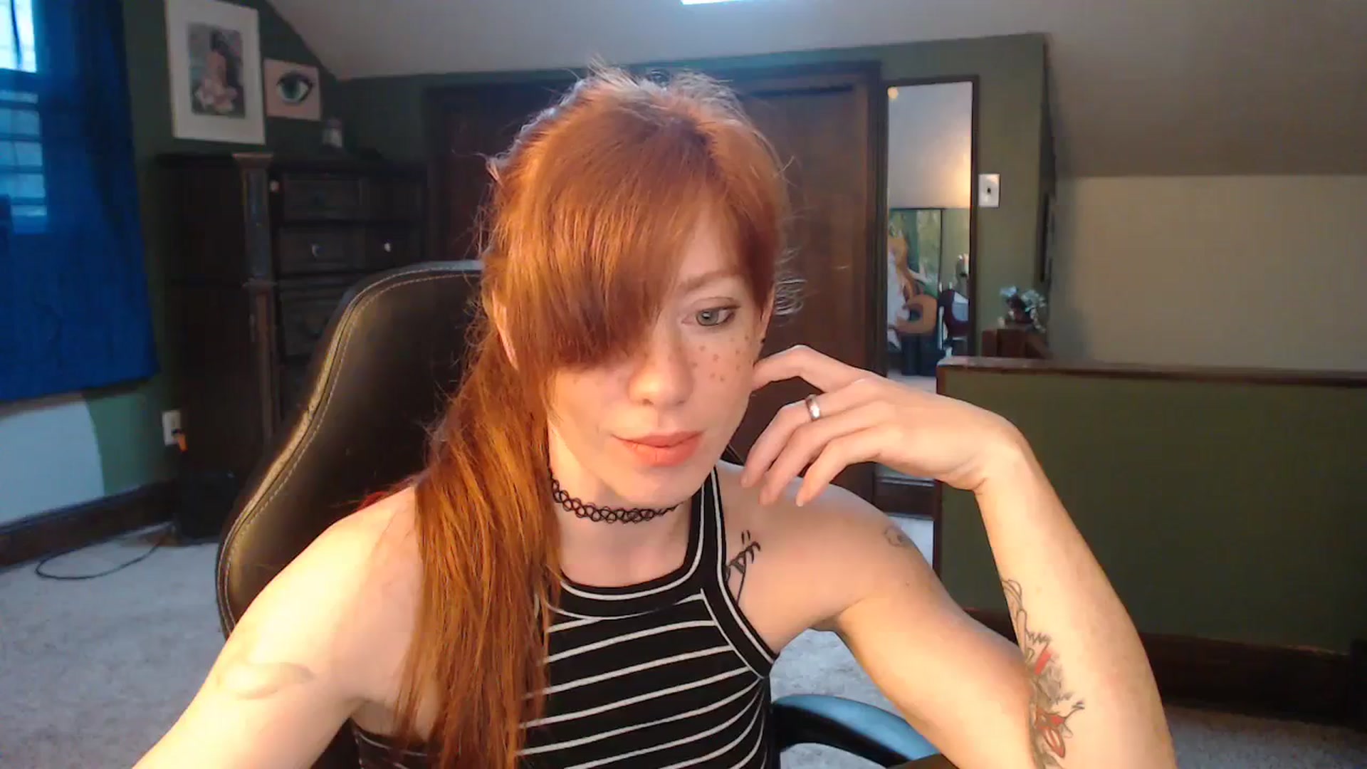 Gallery image thumbnail from AstraeaSiren's myfreecams stream on, 12/08/2023, 20:14 image 9 of 20