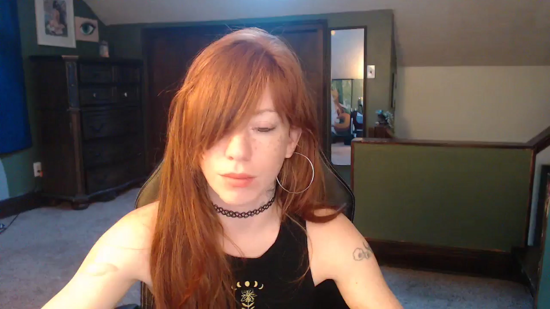 Gallery image thumbnail from AstraeaSiren's myfreecams stream on, 12/14/2023, 22:05 image 12 of 20