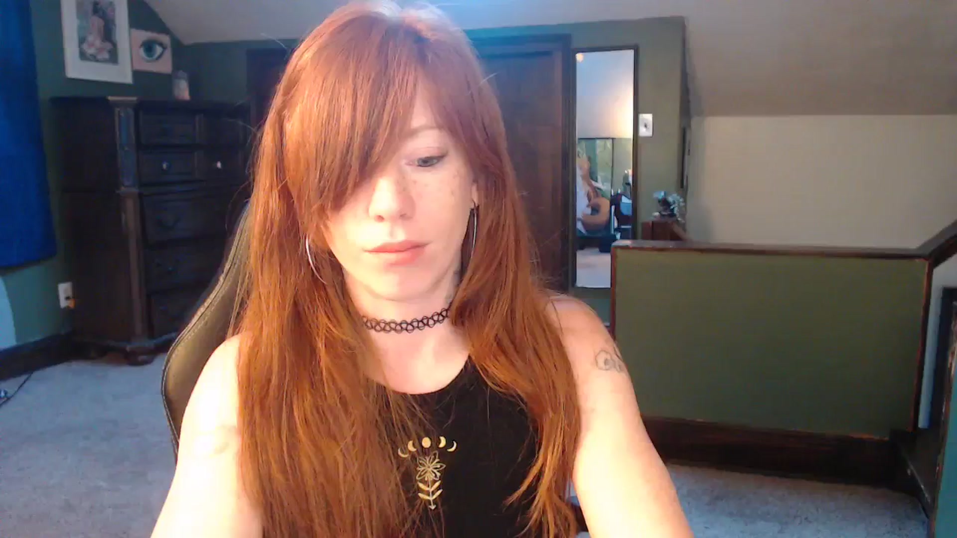 Gallery image thumbnail from AstraeaSiren's myfreecams stream on, 12/14/2023, 22:05 image 9 of 20