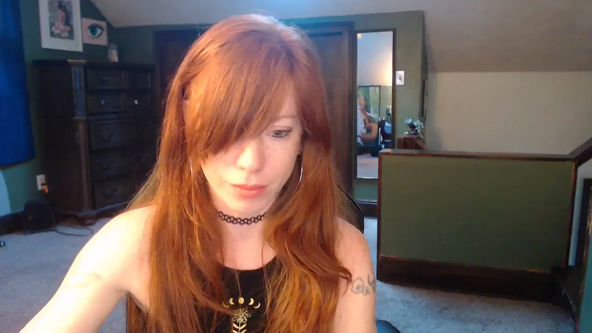 Gallery image thumbnail from AstraeaSiren's myfreecams stream on, 12/14/2023, 22:05 image 7 of 20