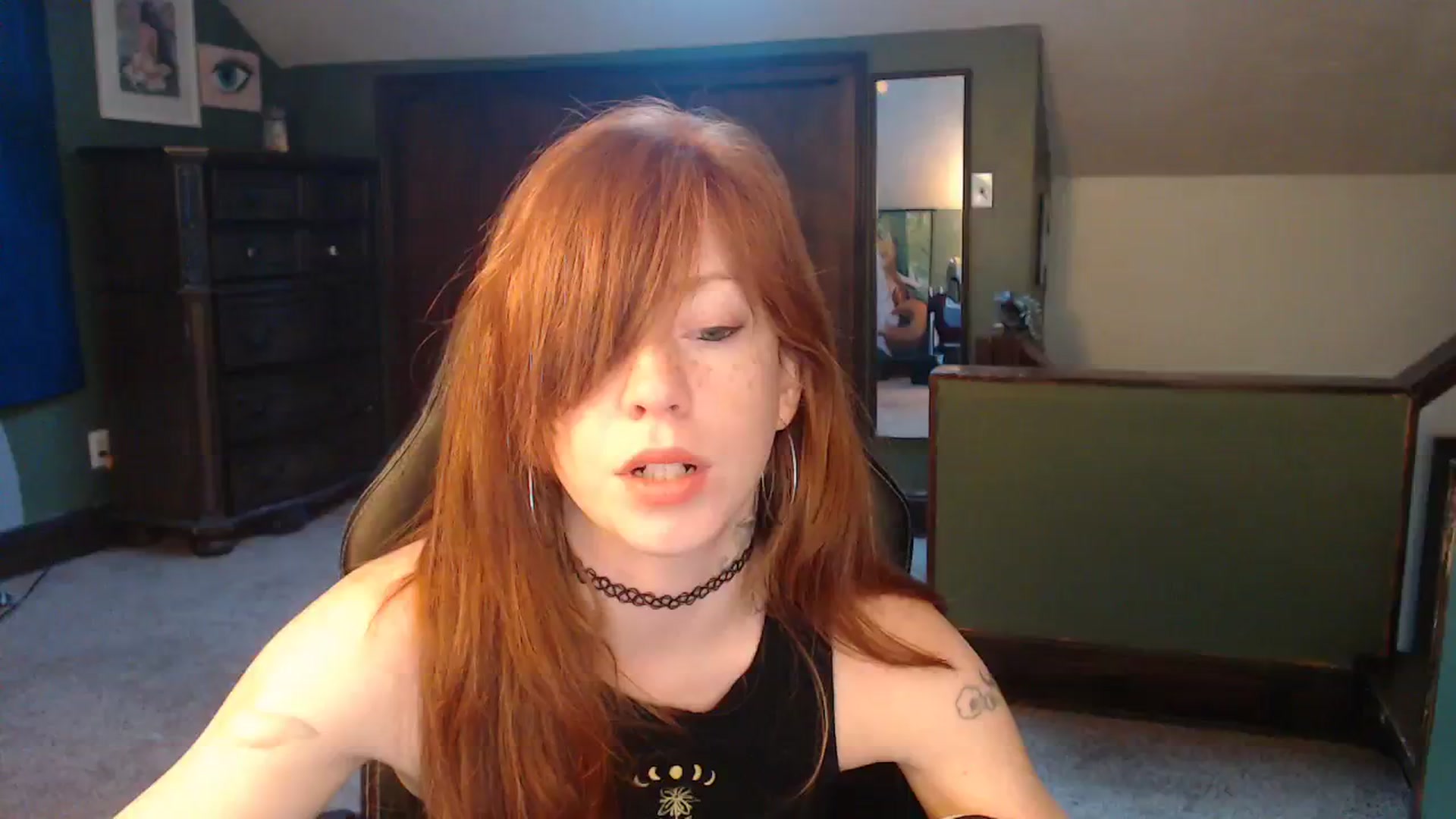 Gallery image thumbnail from AstraeaSiren's myfreecams stream on, 12/14/2023, 22:05 image 13 of 20