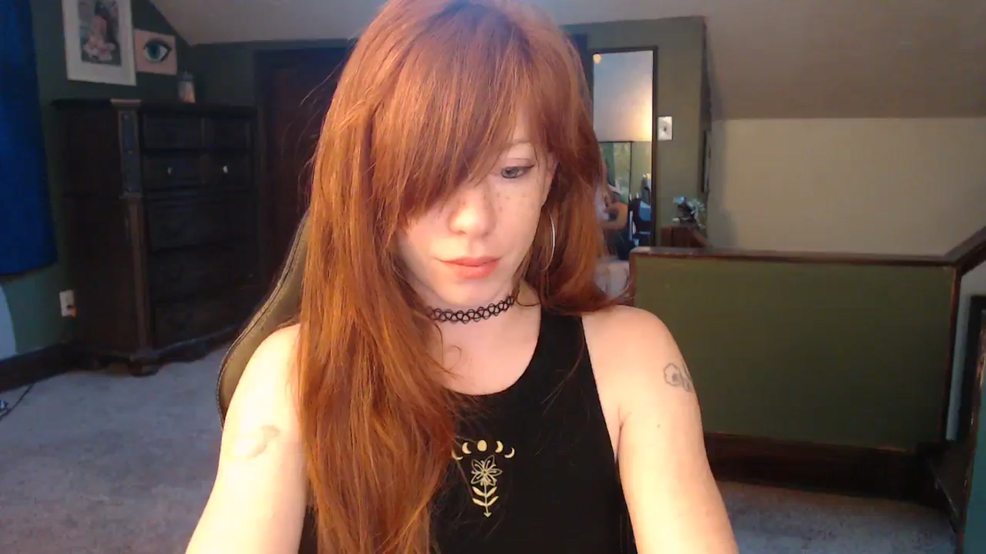 Gallery image thumbnail from AstraeaSiren's myfreecams stream on, 12/14/2023, 22:05 image 14 of 20