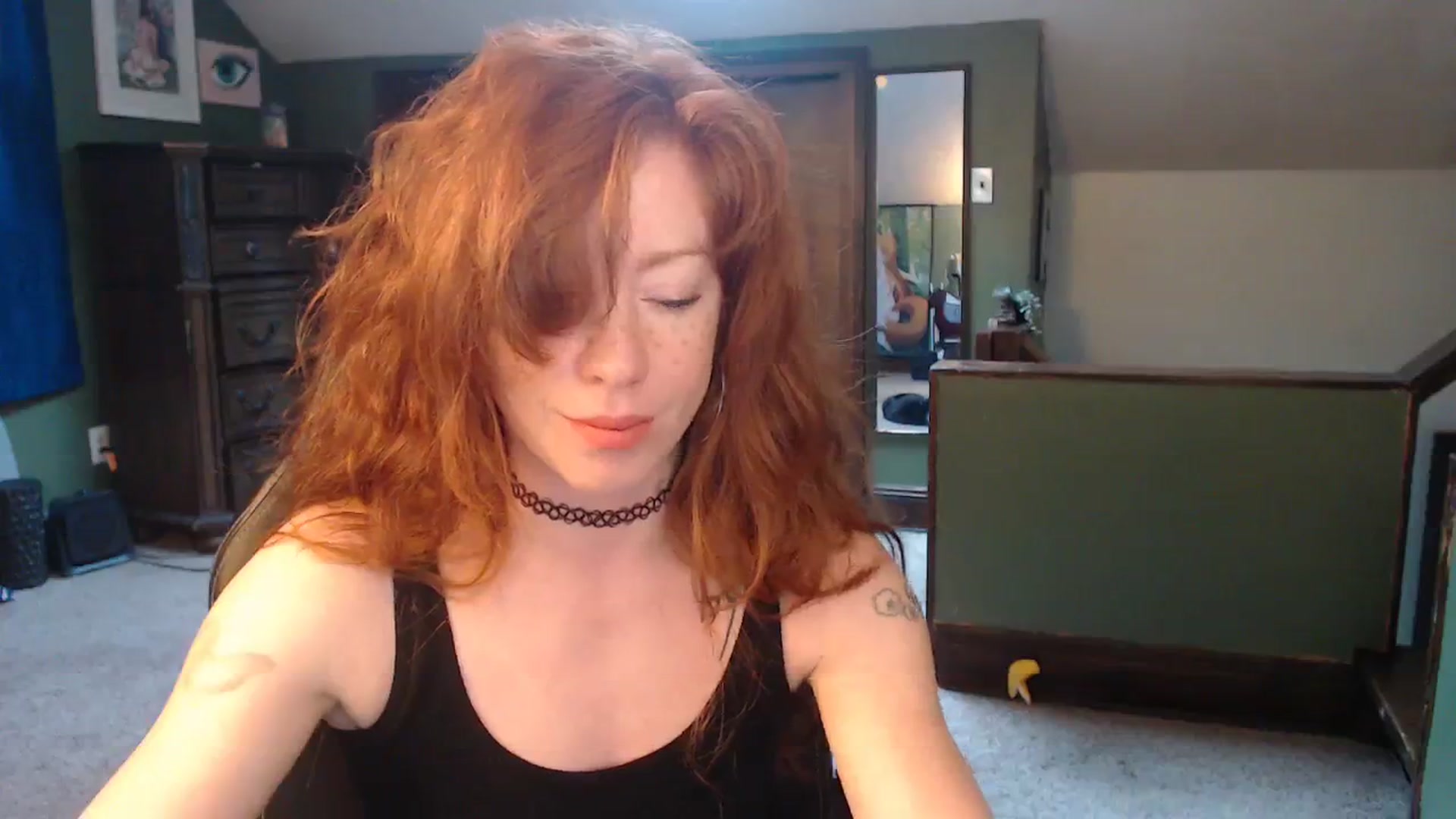 Gallery image thumbnail from AstraeaSiren's myfreecams stream on, 12/19/2023, 19:50 image 3 of 20