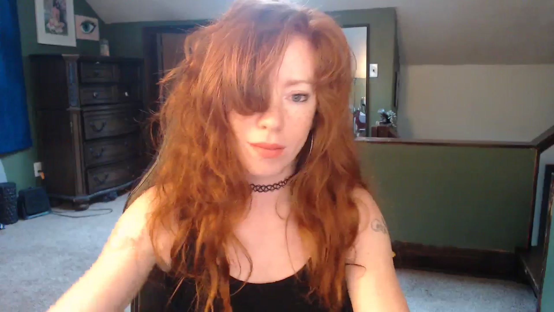 Gallery image thumbnail from AstraeaSiren's myfreecams stream on, 12/19/2023, 19:50 image 17 of 20