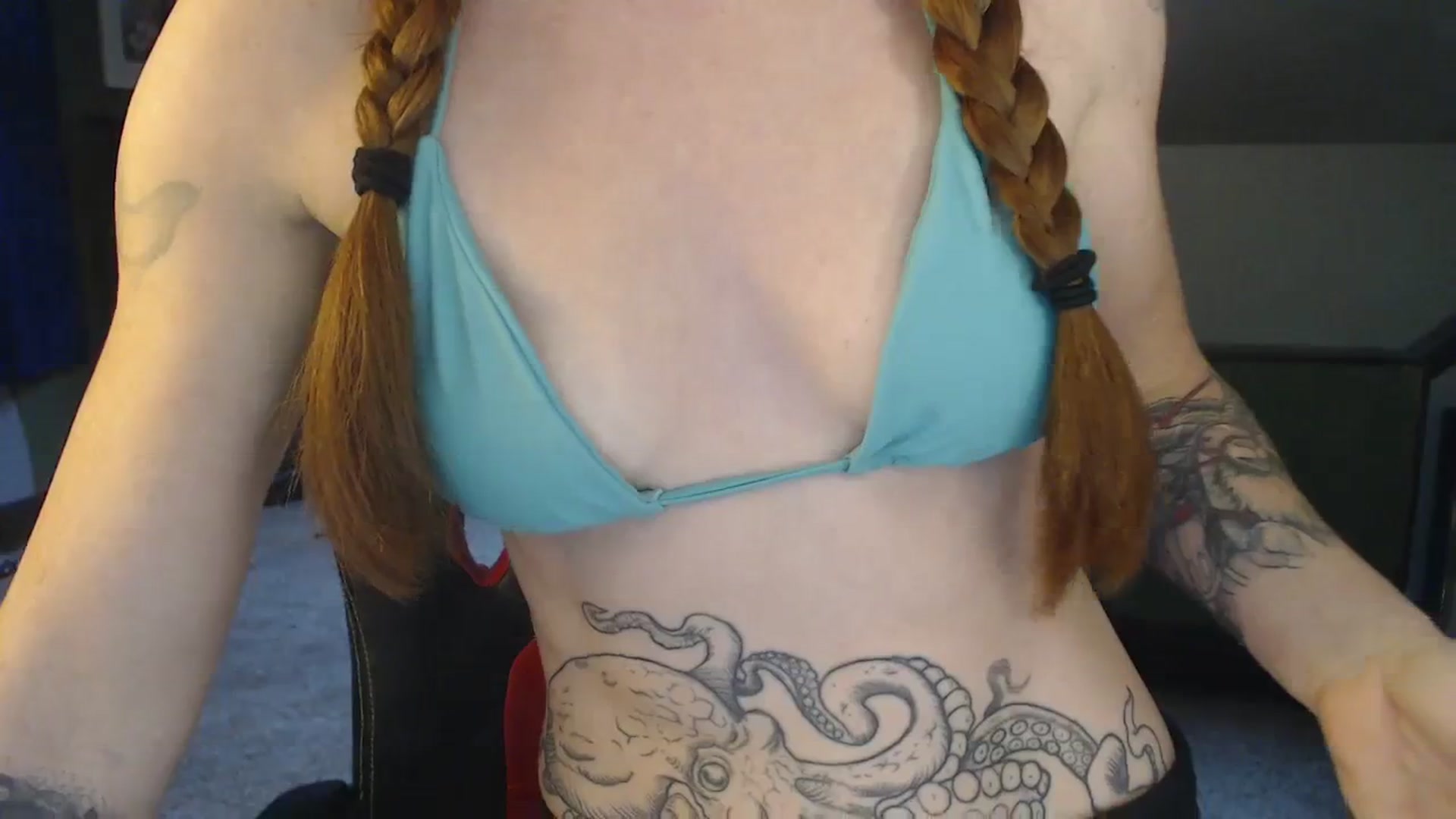 Gallery image thumbnail from AstraeaSiren's myfreecams stream on, 12/27/2023, 19:07 image 17 of 20