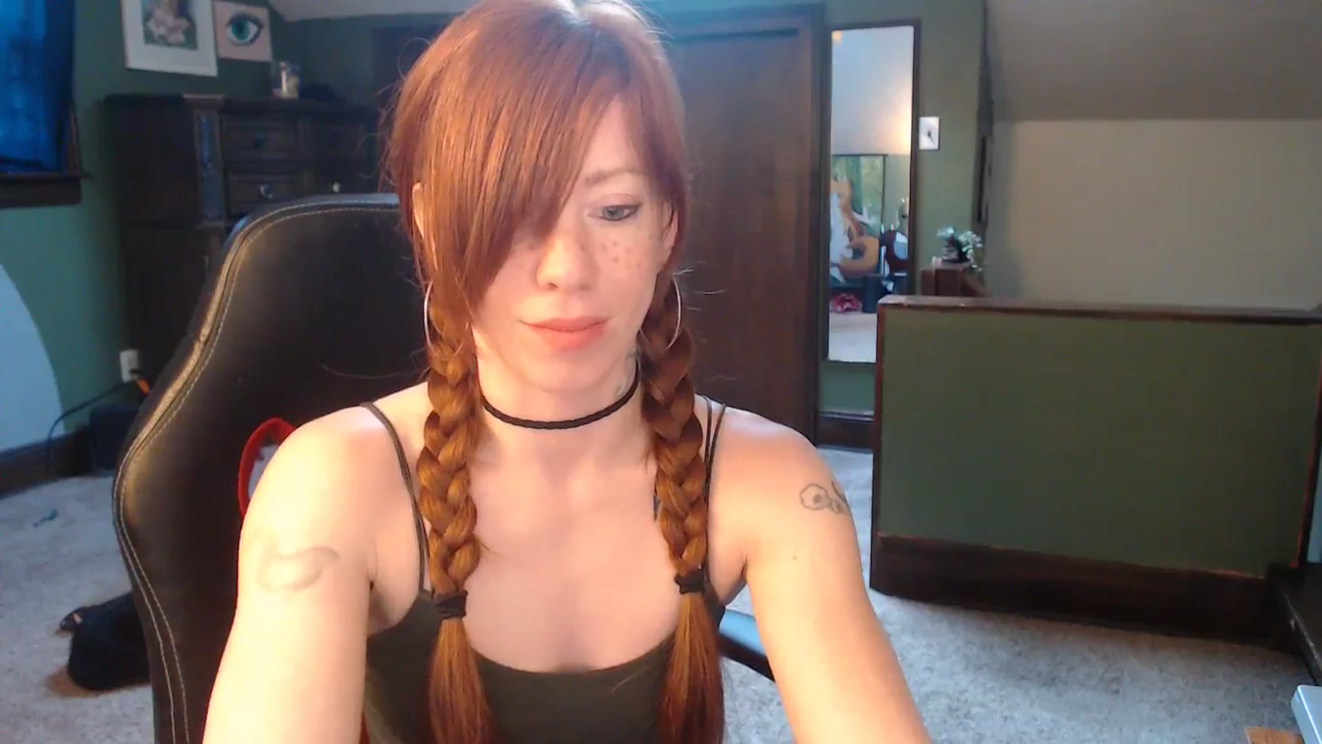 Gallery image thumbnail from AstraeaSiren's myfreecams stream on, 01/15/2024, 21:38 image 6 of 20