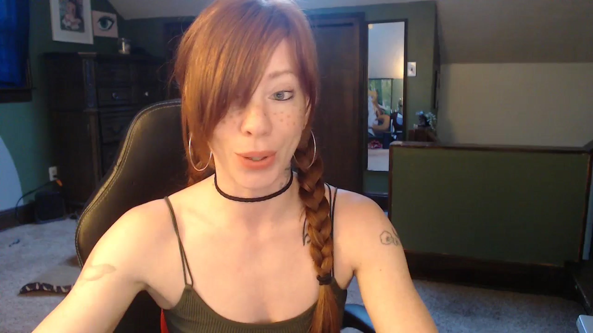 Gallery image thumbnail from AstraeaSiren's myfreecams stream on, 01/15/2024, 21:38 image 2 of 20