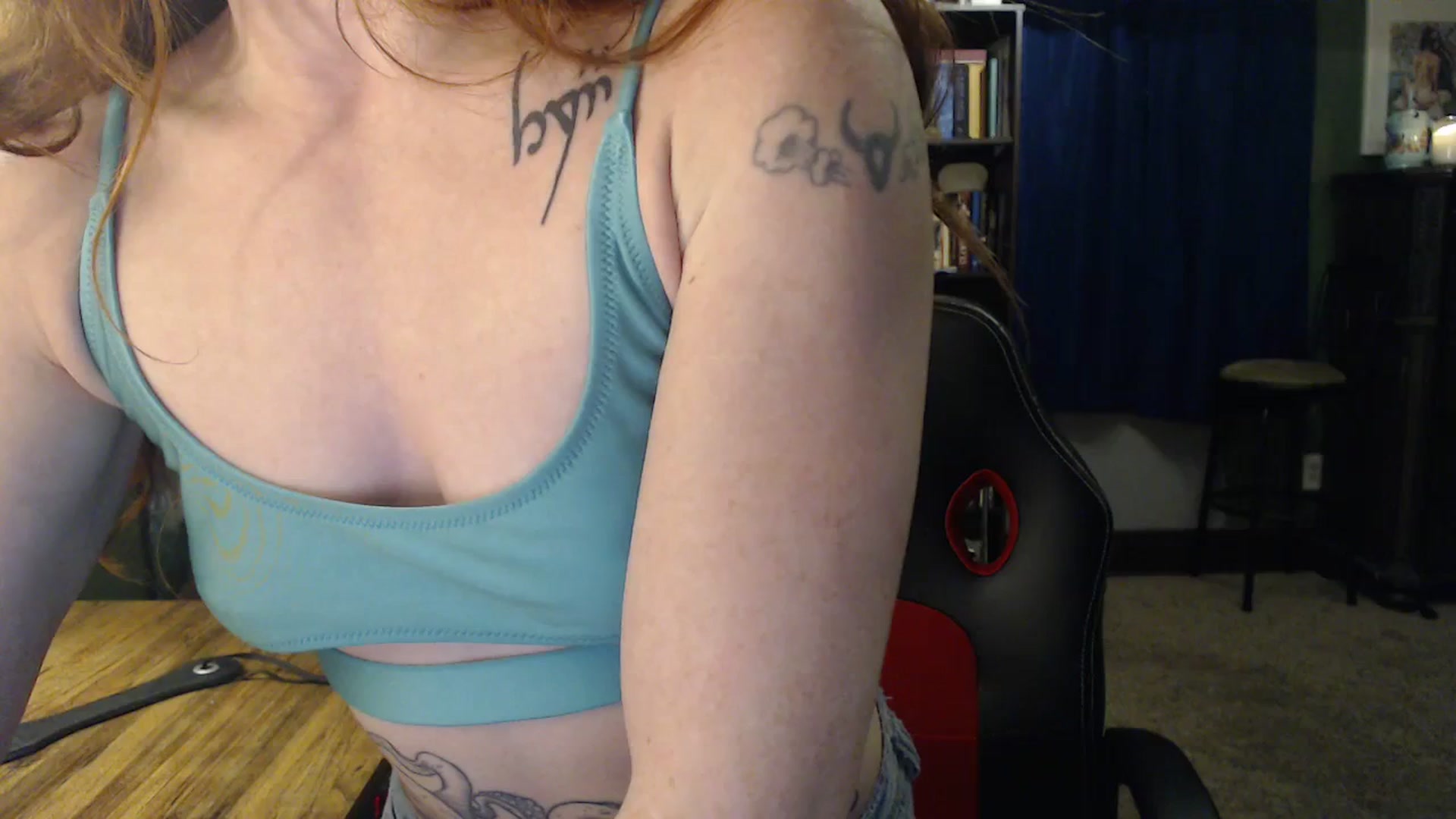 Gallery image thumbnail from AstraeaSiren's myfreecams stream on, 04/08/2024, 04:20 image 12 of 20