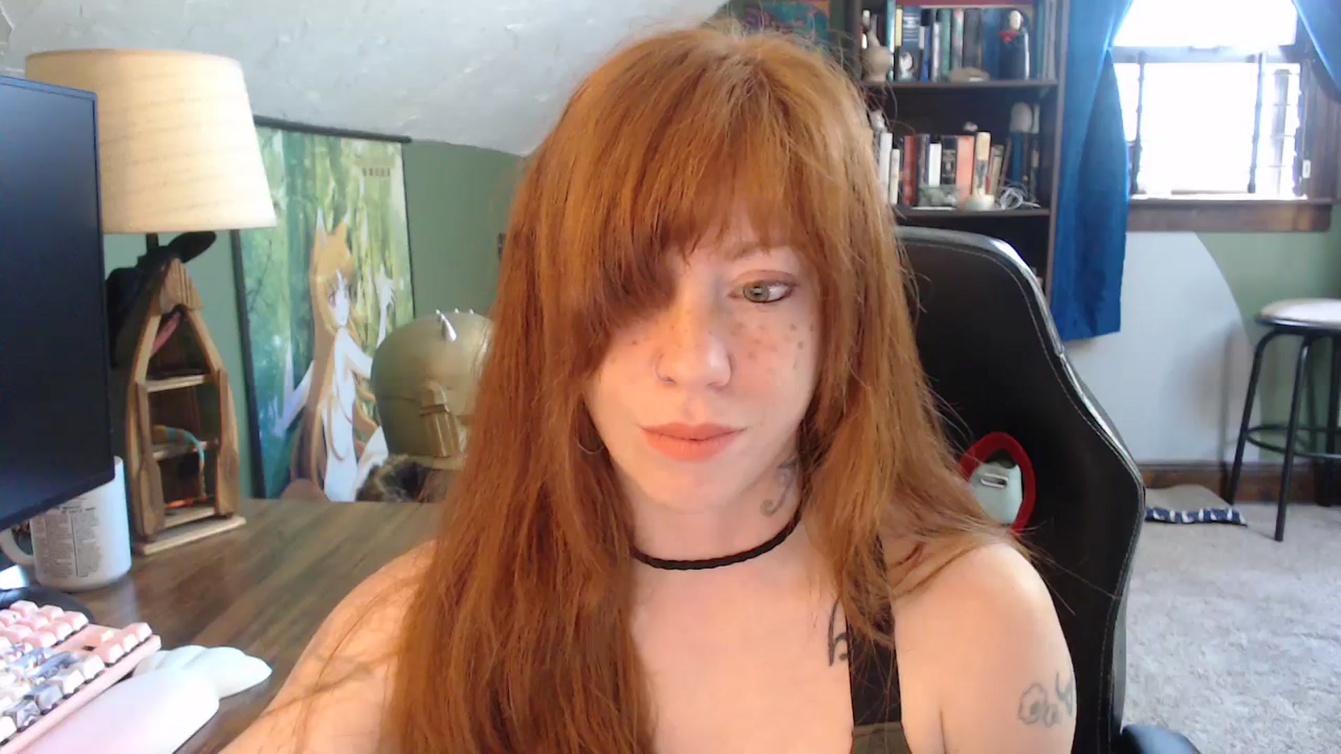 Gallery image thumbnail from AstraeaSiren's myfreecams stream on, 05/08/2024, 17:47 image 14 of 20