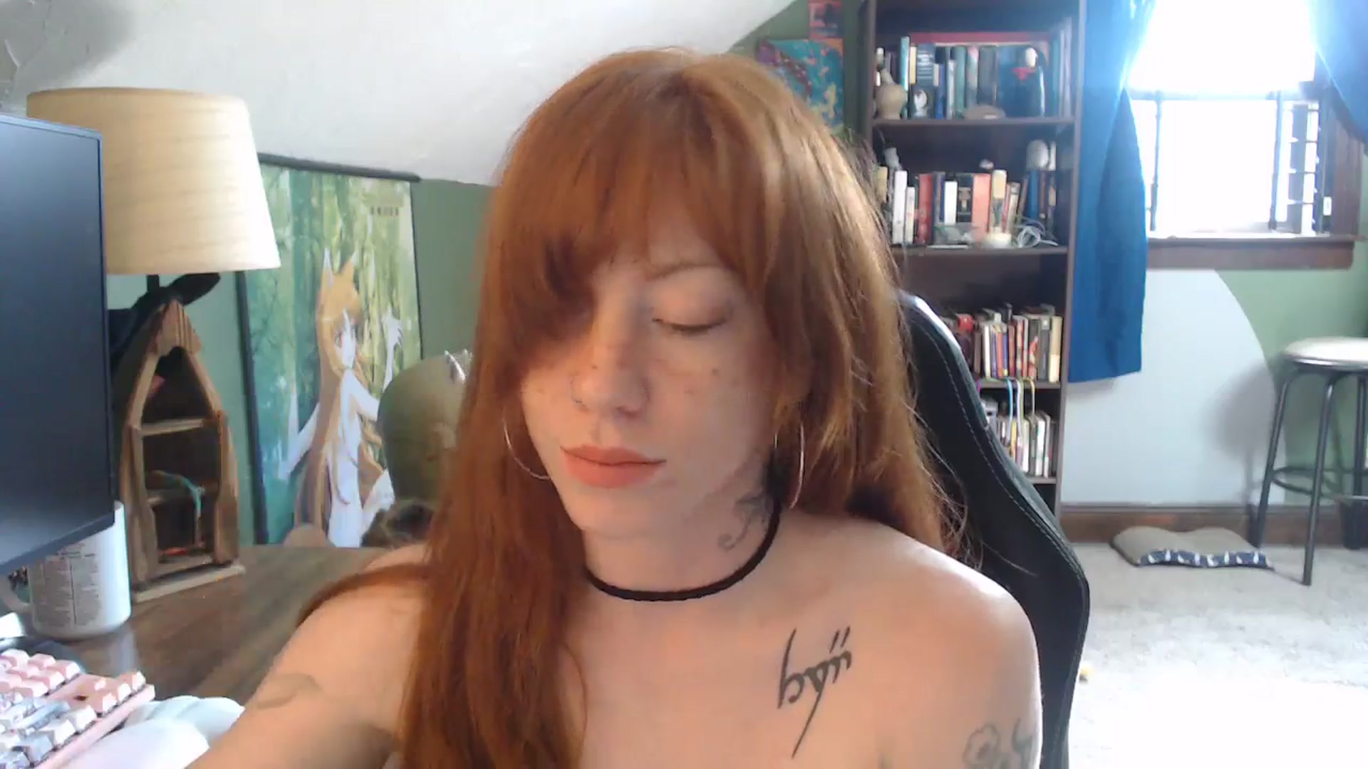 Gallery image thumbnail from AstraeaSiren's myfreecams stream on, 05/08/2024, 21:37 image 4 of 20