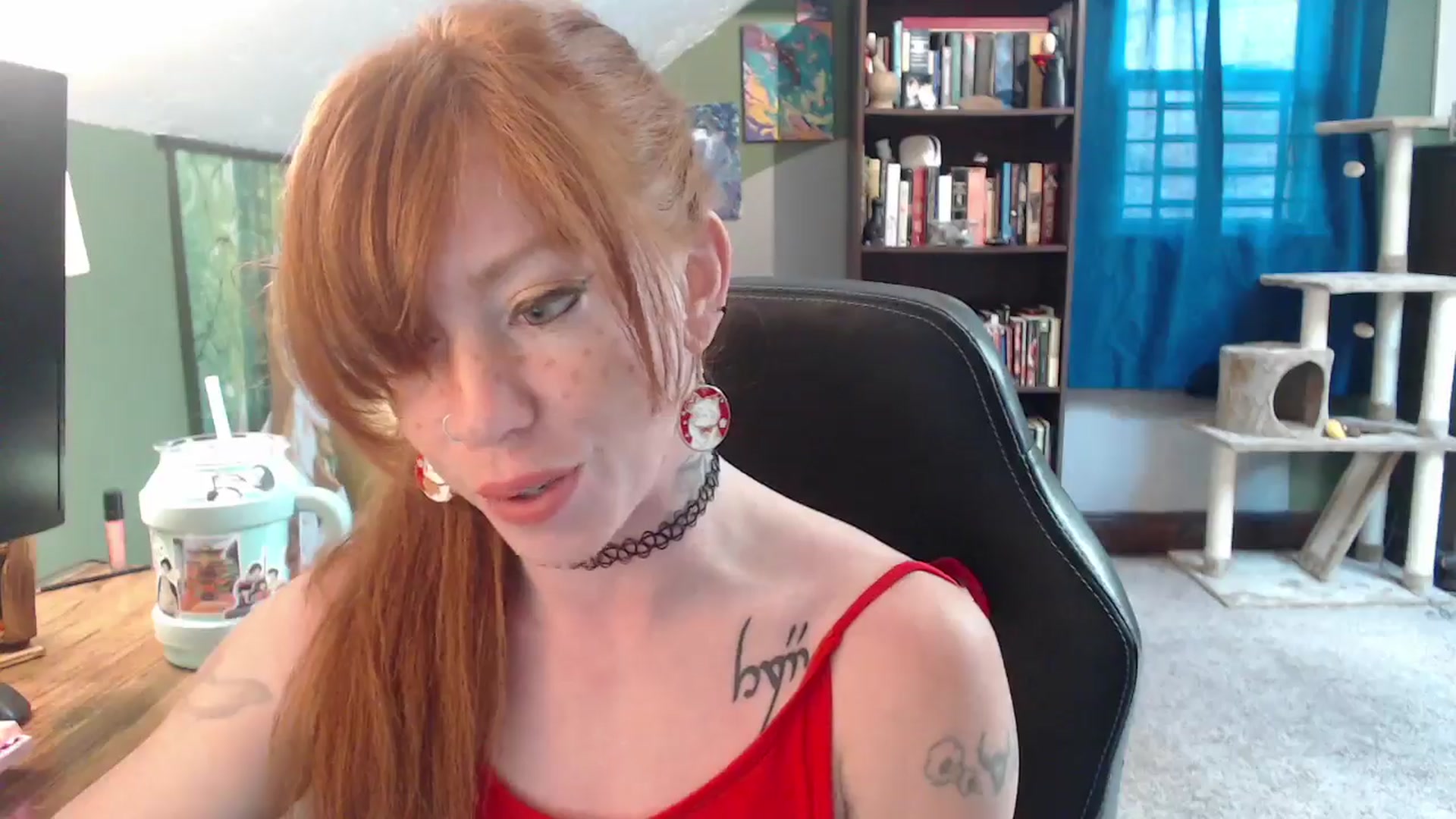 Gallery image thumbnail from AstraeaSiren's myfreecams stream on, 05/27/2024, 18:09 image 5 of 20