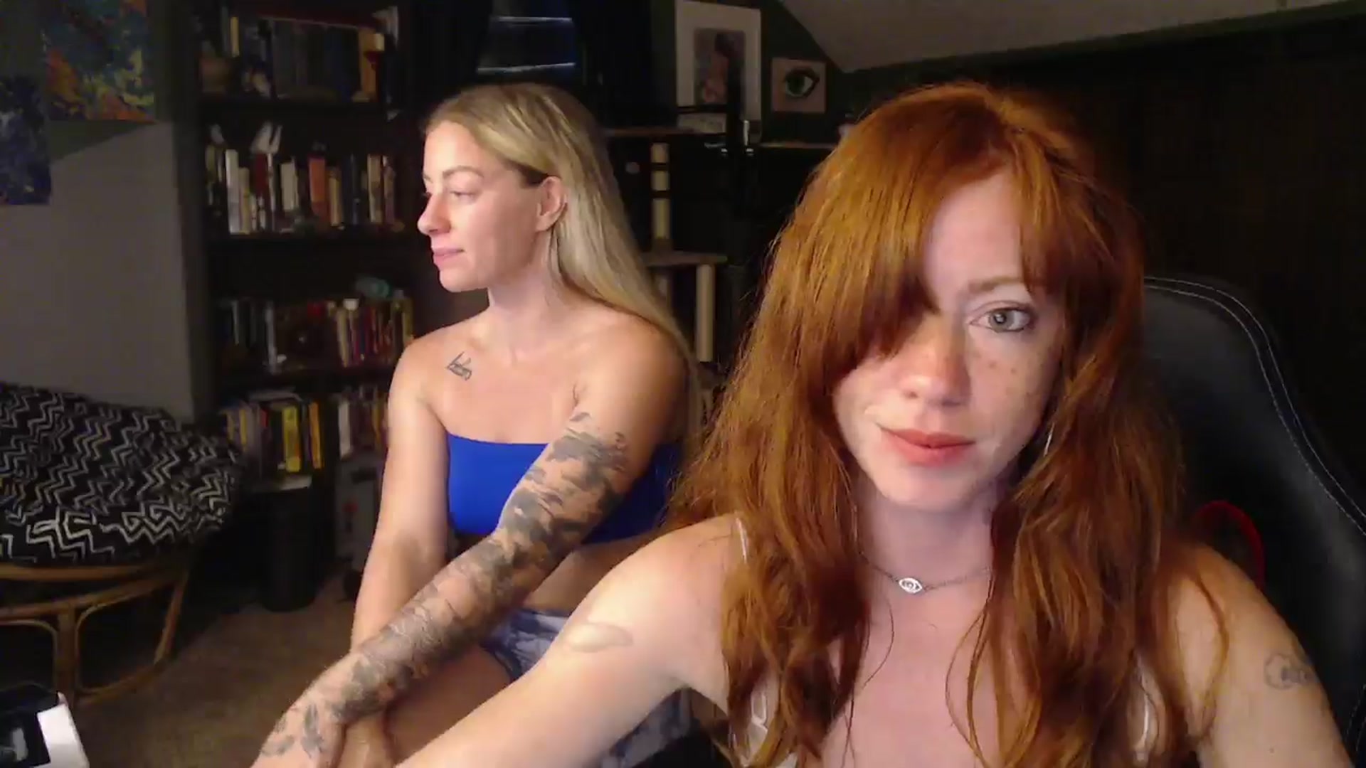 Gallery image thumbnail from AstraeaSiren's myfreecams stream on, 06/15/2024, 03:10 image 8 of 20