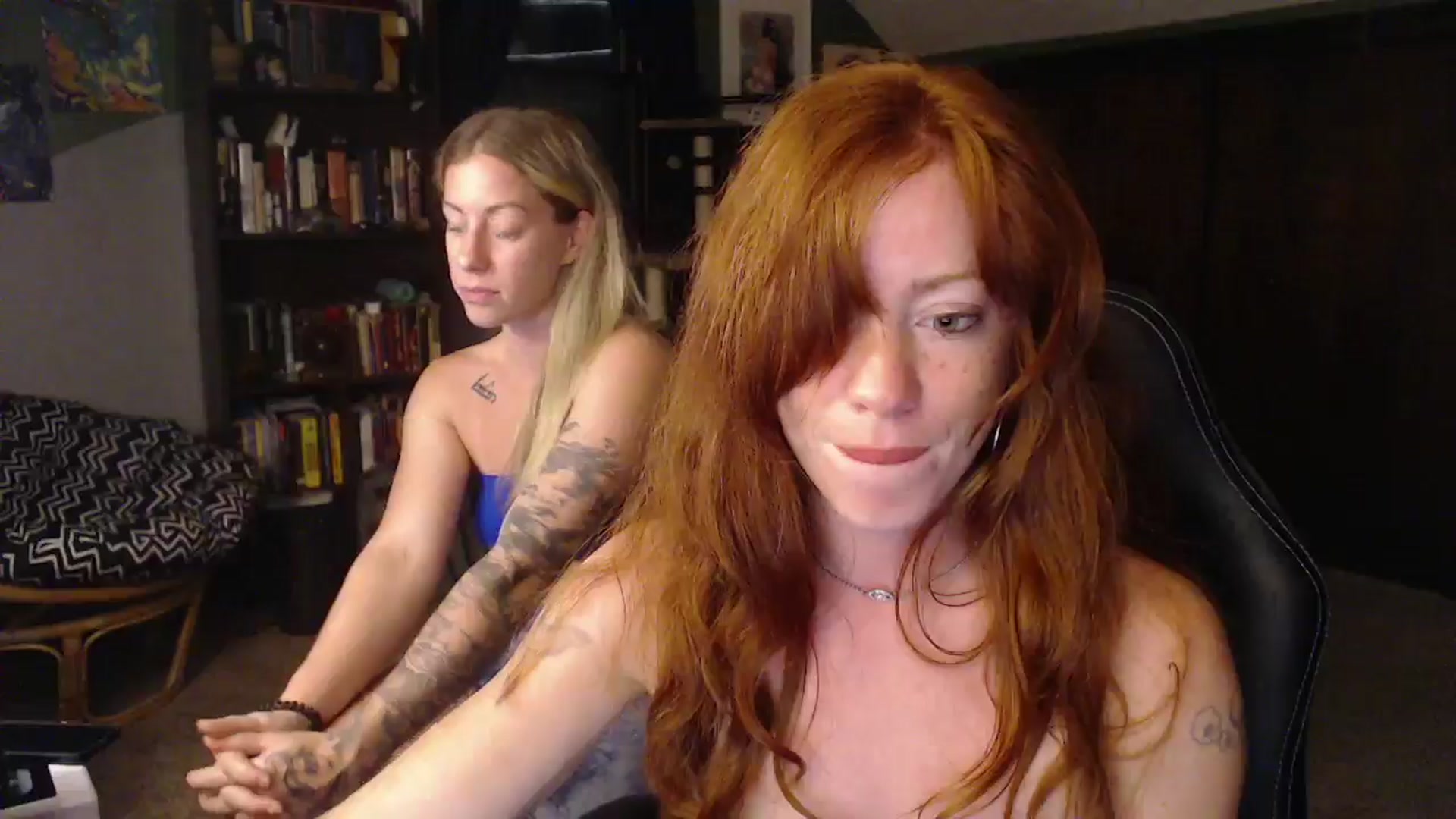 Gallery image thumbnail from AstraeaSiren's myfreecams stream on, 06/15/2024, 03:10 image 17 of 20