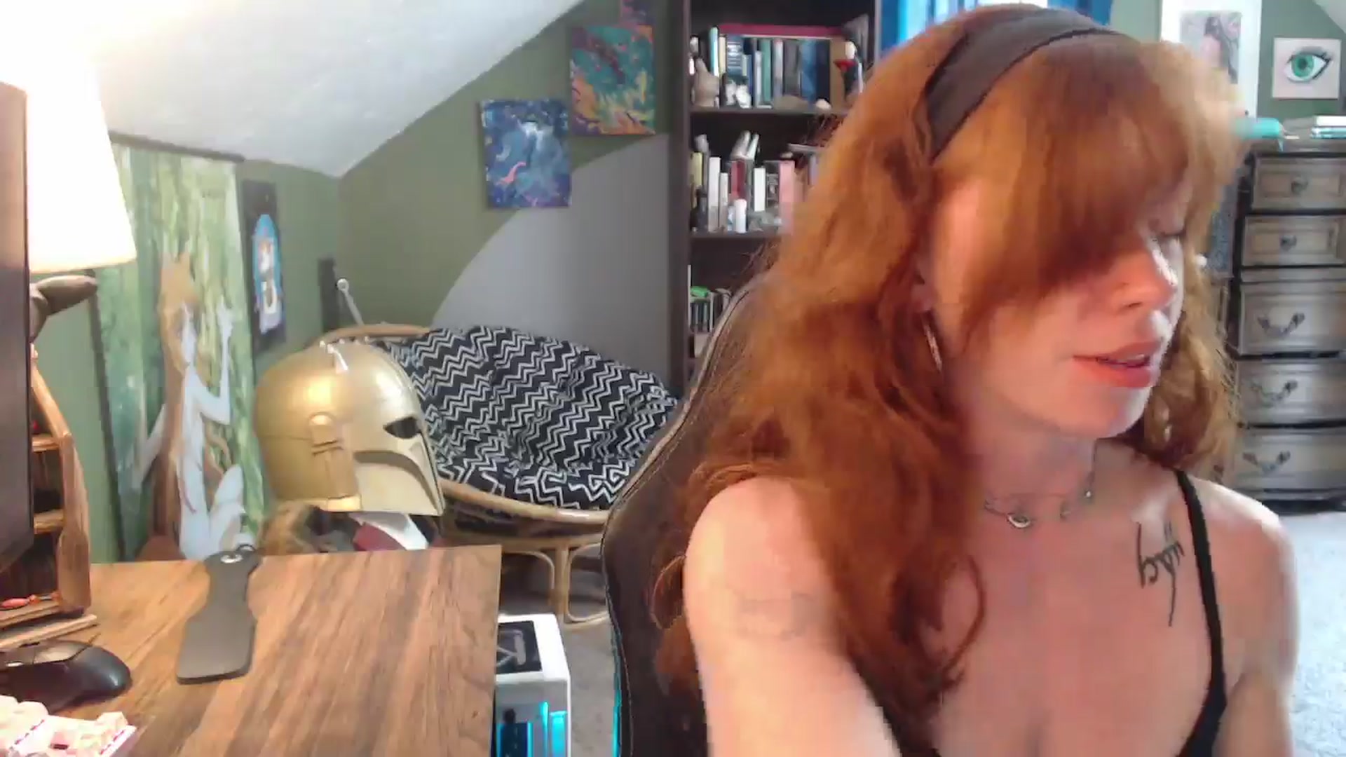 Gallery image thumbnail from AstraeaSiren's myfreecams stream on, 06/20/2024, 18:59 image 7 of 20