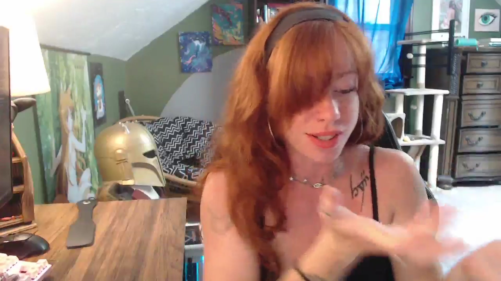 Gallery image thumbnail from AstraeaSiren's myfreecams stream on, 06/20/2024, 18:59 image 12 of 20
