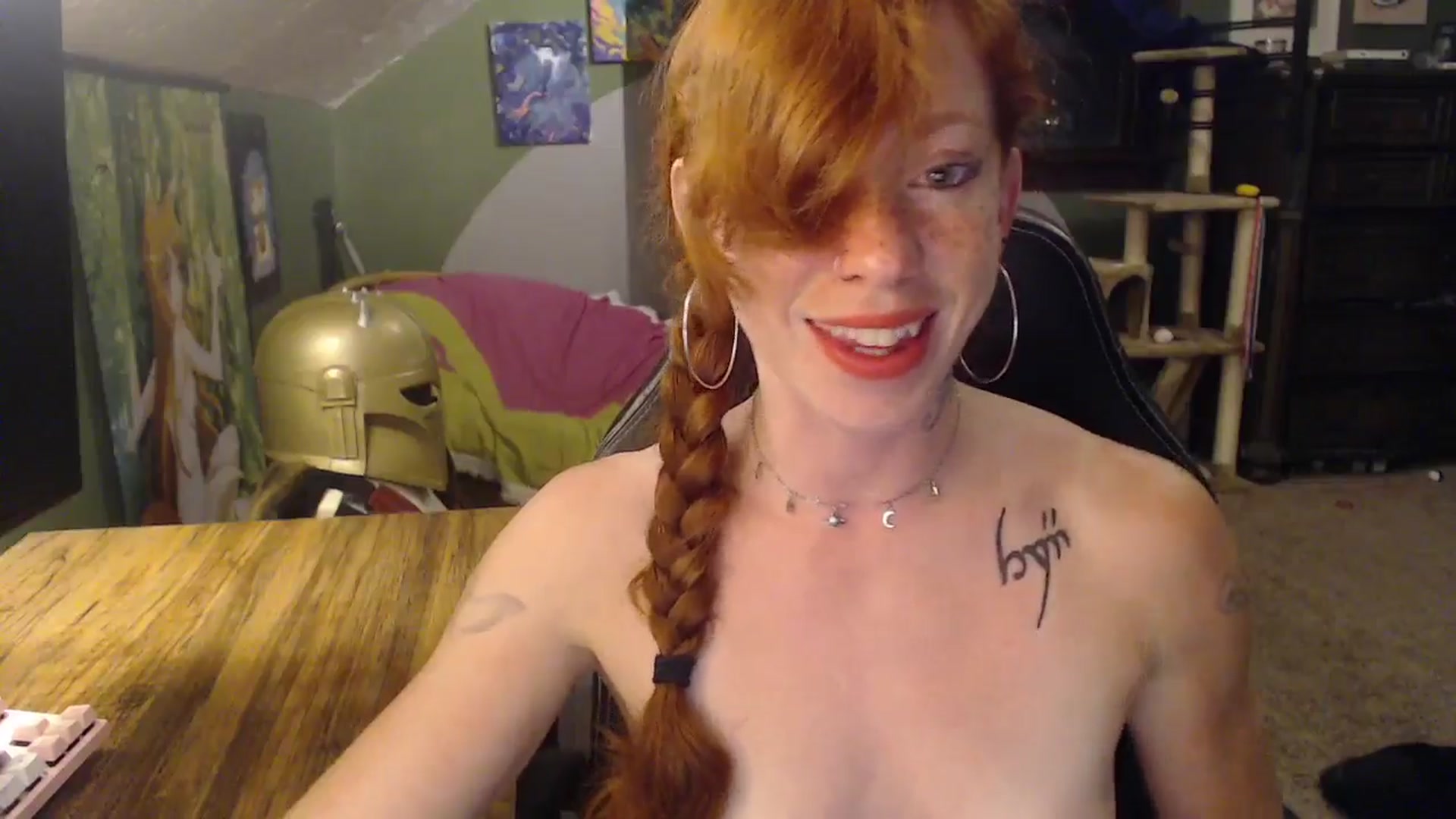 Gallery image thumbnail from AstraeaSiren's myfreecams stream on, 07/18/2024, 06:08 image 7 of 20