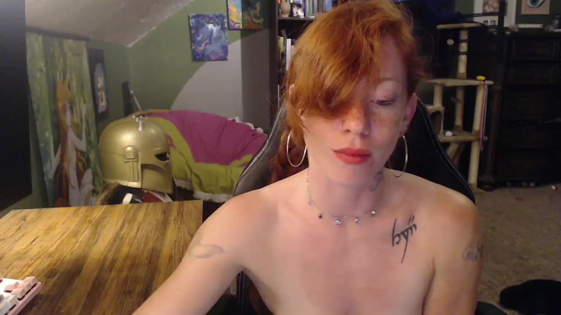 Gallery image thumbnail from AstraeaSiren's myfreecams stream on, 07/18/2024, 06:08 image 13 of 20