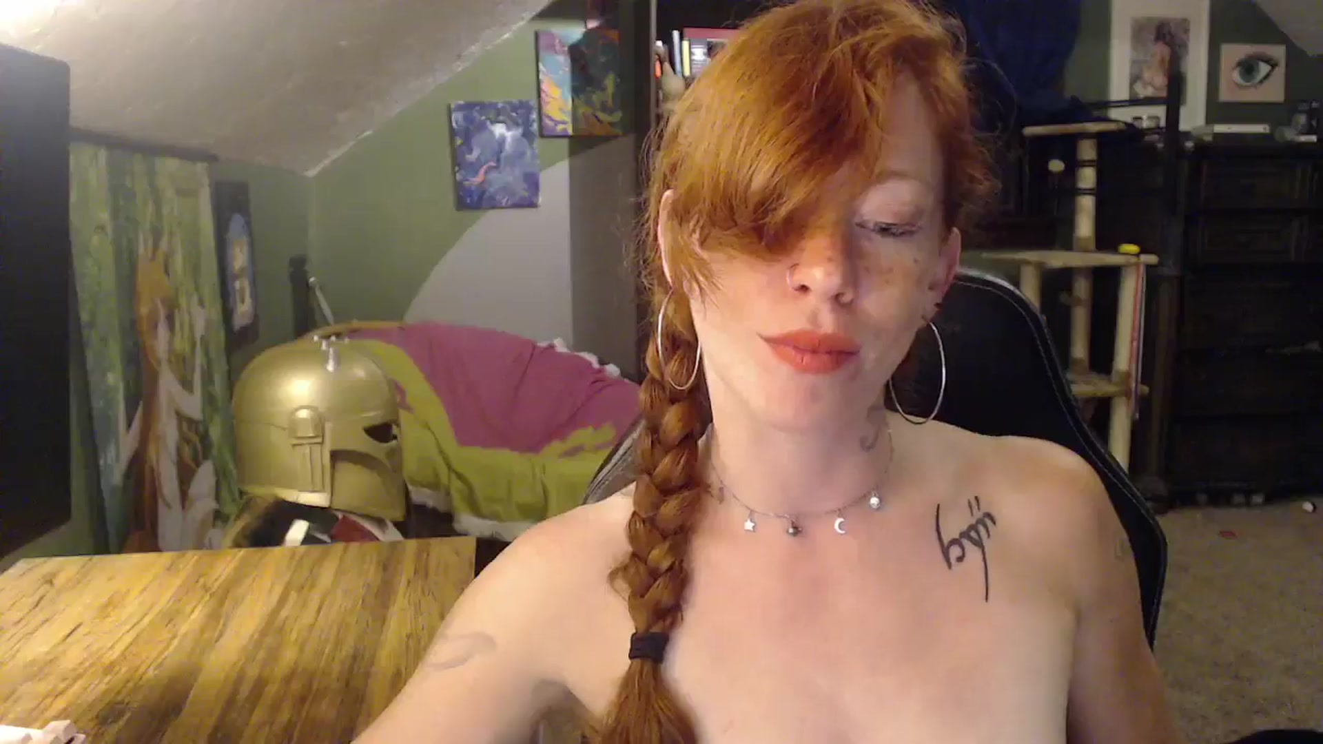 Gallery image thumbnail from AstraeaSiren's myfreecams stream on, 07/18/2024, 06:08 image 15 of 20