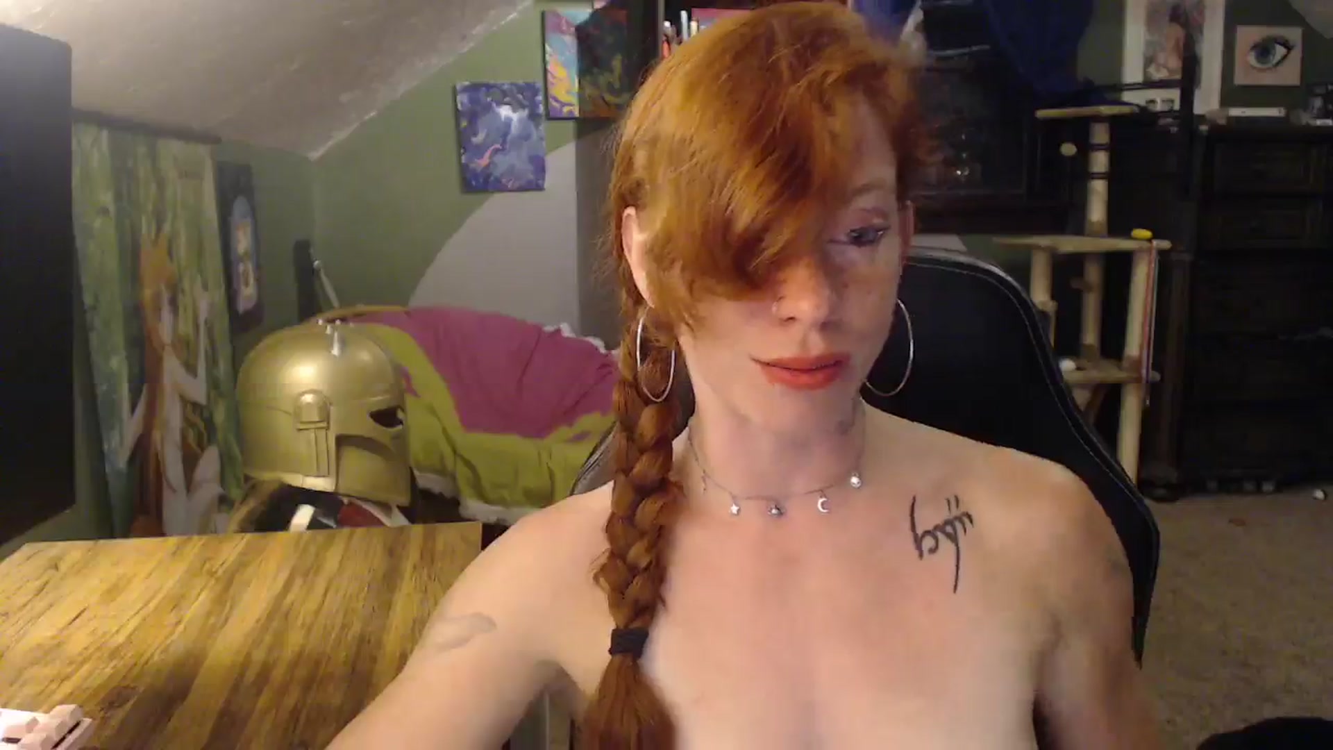 Gallery image thumbnail from AstraeaSiren's myfreecams stream on, 07/18/2024, 06:08 image 18 of 20