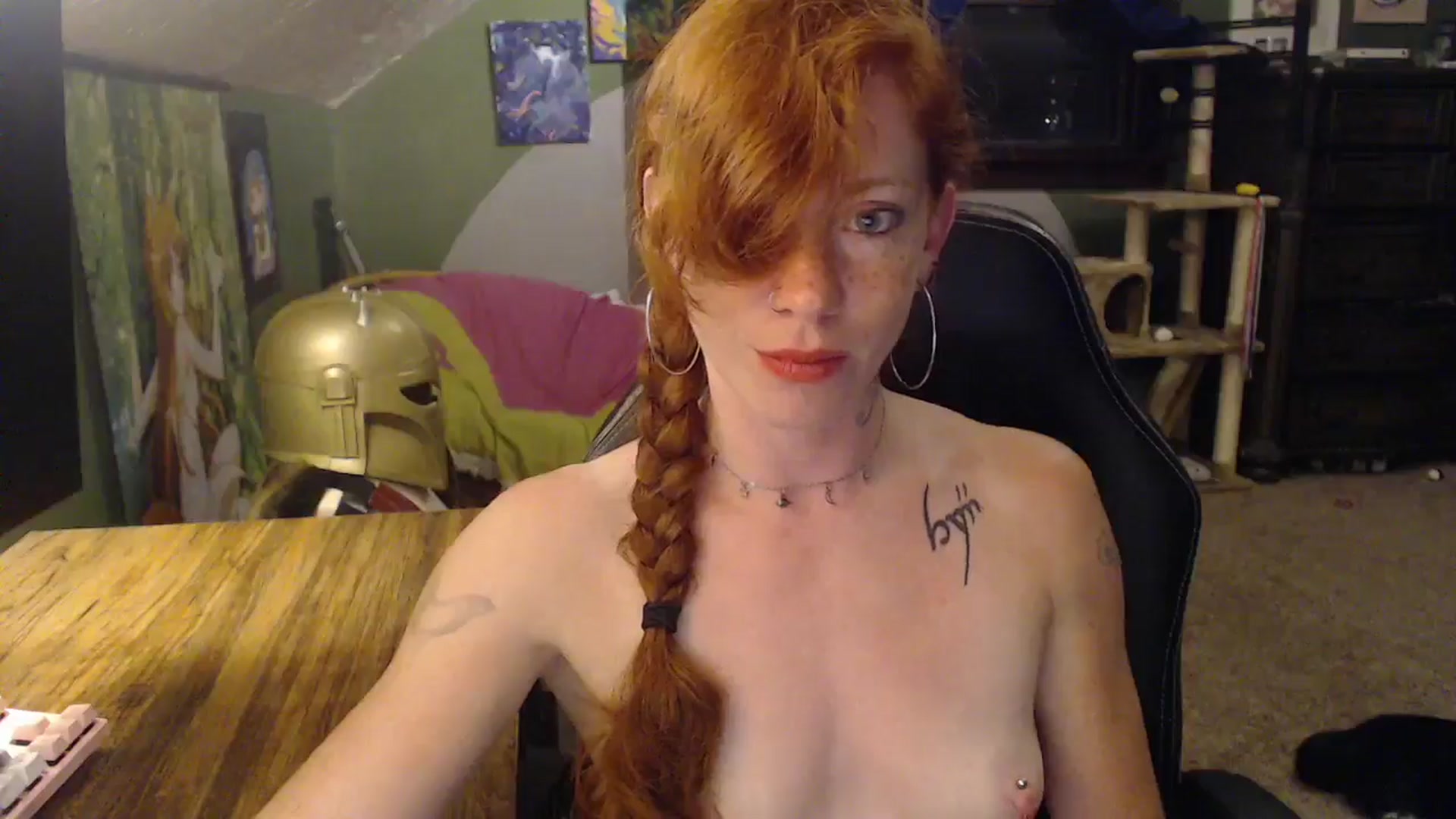 Gallery image thumbnail from AstraeaSiren's myfreecams stream on, 07/18/2024, 06:08 image 9 of 20