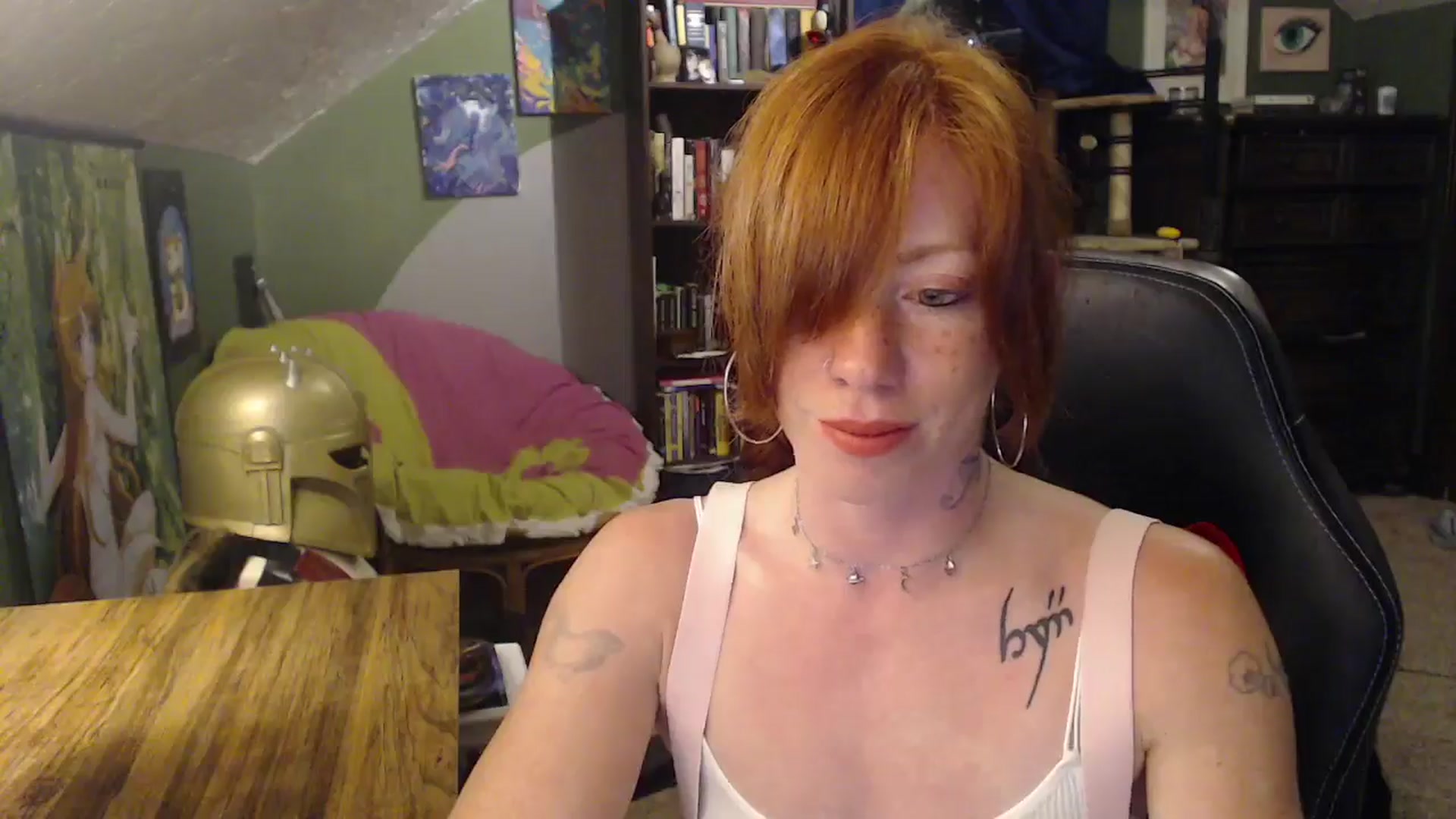Gallery image thumbnail from AstraeaSiren's myfreecams stream on, 07/23/2024, 04:35 image 14 of 20