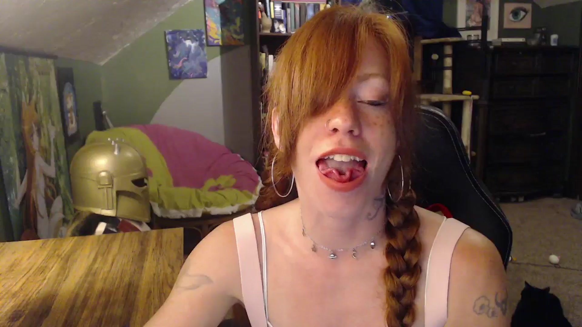 Gallery image thumbnail from AstraeaSiren's myfreecams stream on, 07/23/2024, 04:35 image 20 of 20