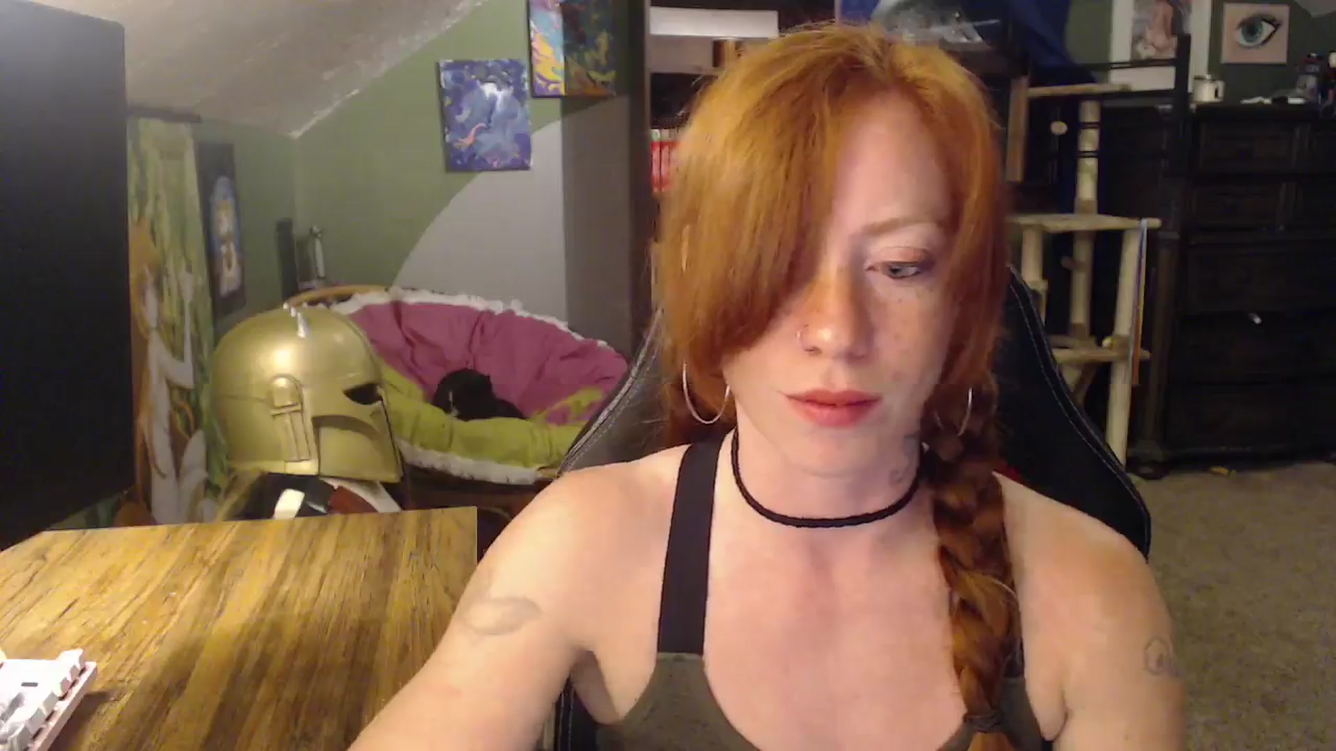 Gallery image thumbnail from AstraeaSiren's myfreecams stream on, 08/08/2024, 06:13 image 14 of 20