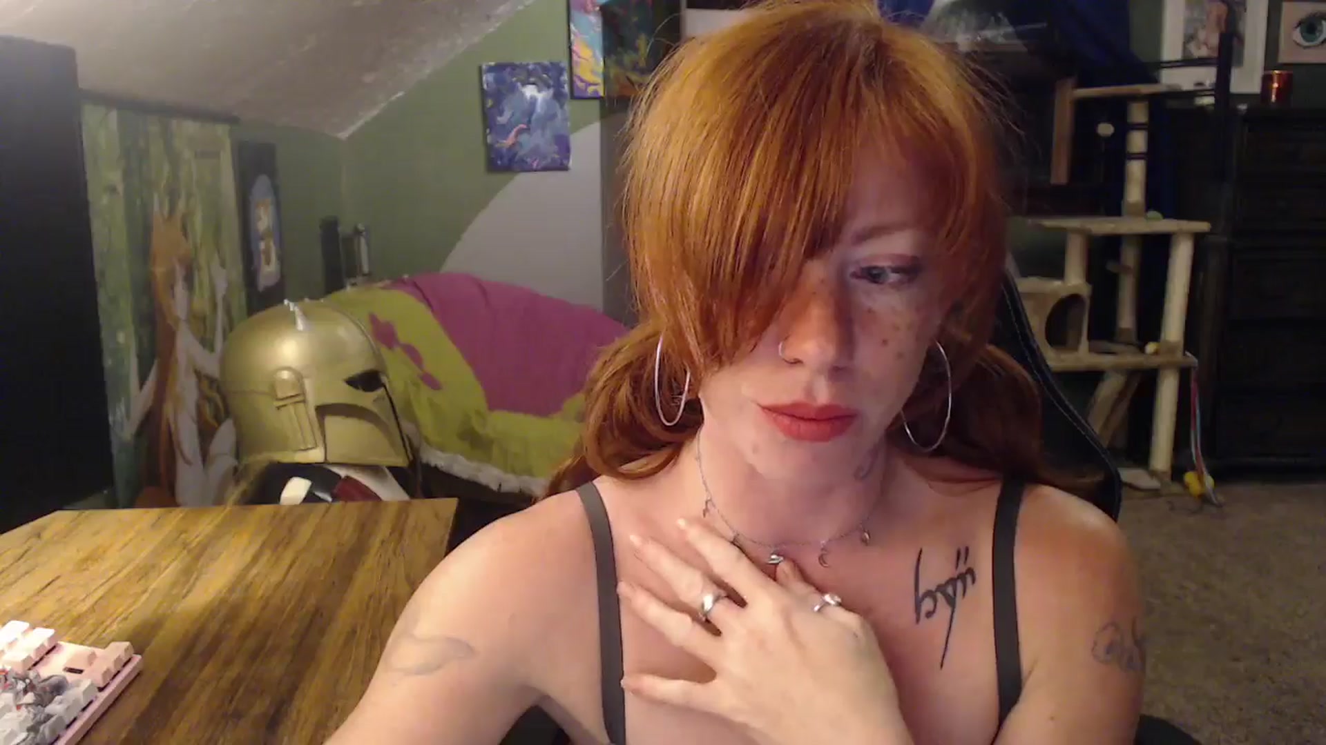 Gallery image thumbnail from AstraeaSiren's myfreecams stream on, 08/22/2024, 03:59 image 5 of 20